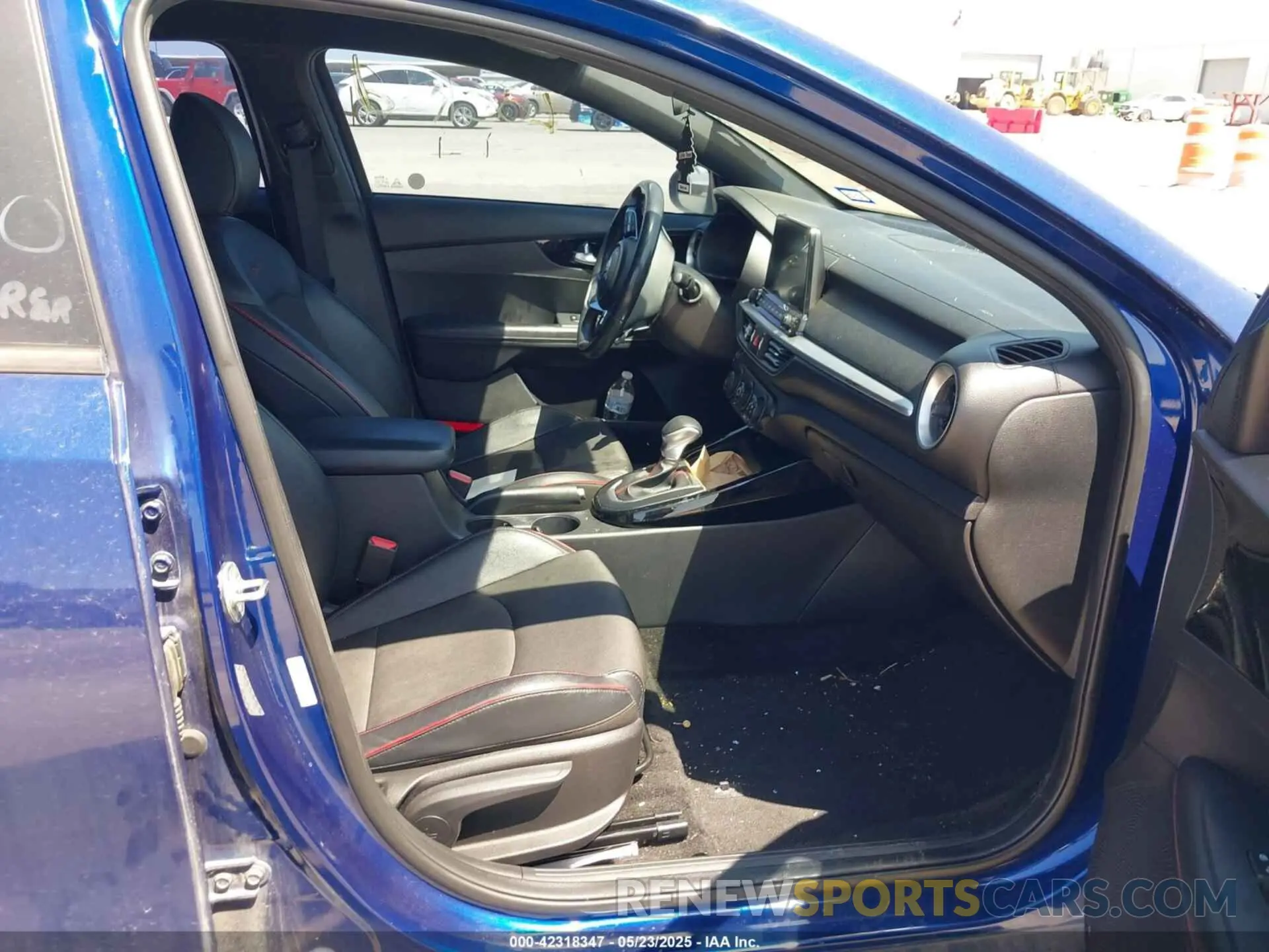 5 fotografías del automóvil dañado 3KPF44ACXME292445 KIA FORTE 2021