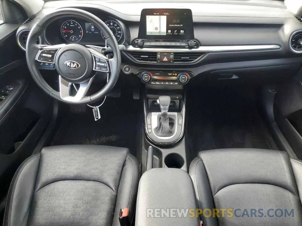 8 fotografías del automóvil dañado 3KPF54AD0ME374996 KIA FORTE 2021