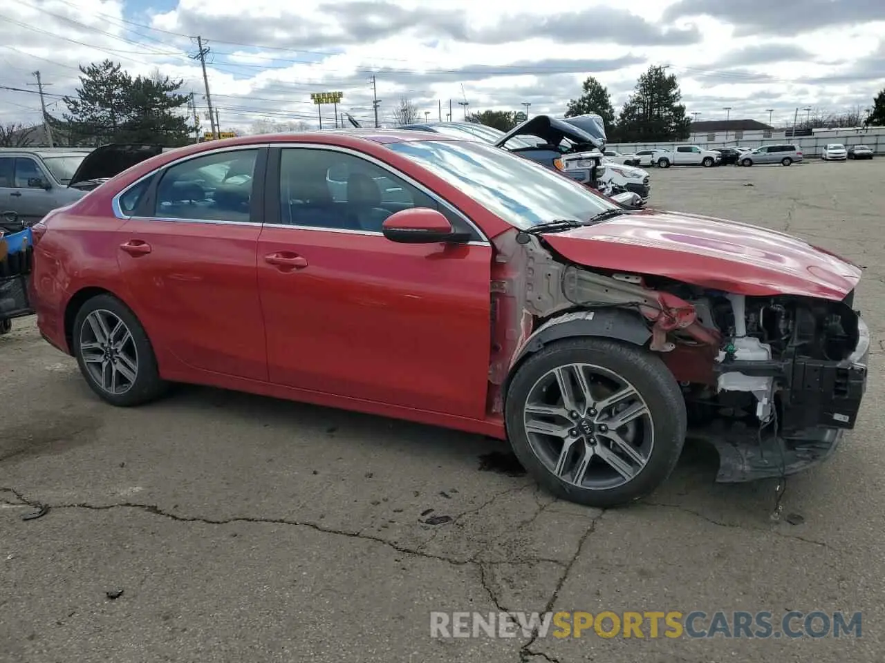 4 fotografías del automóvil dañado 3KPF54AD1ME405480 KIA FORTE 2021