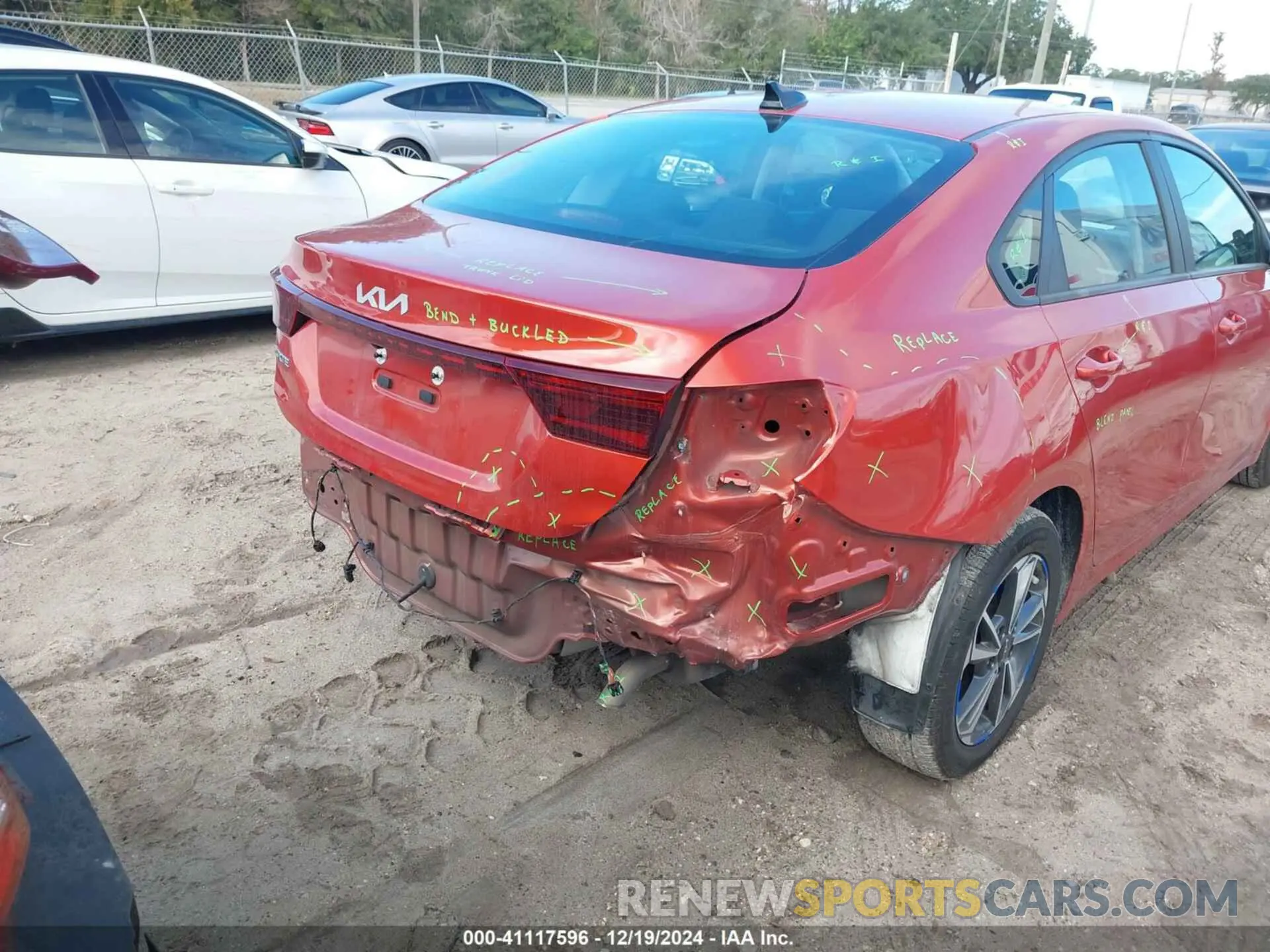 6 fotografías del automóvil dañado 3KPF24AD0NE420935 KIA FORTE 2022