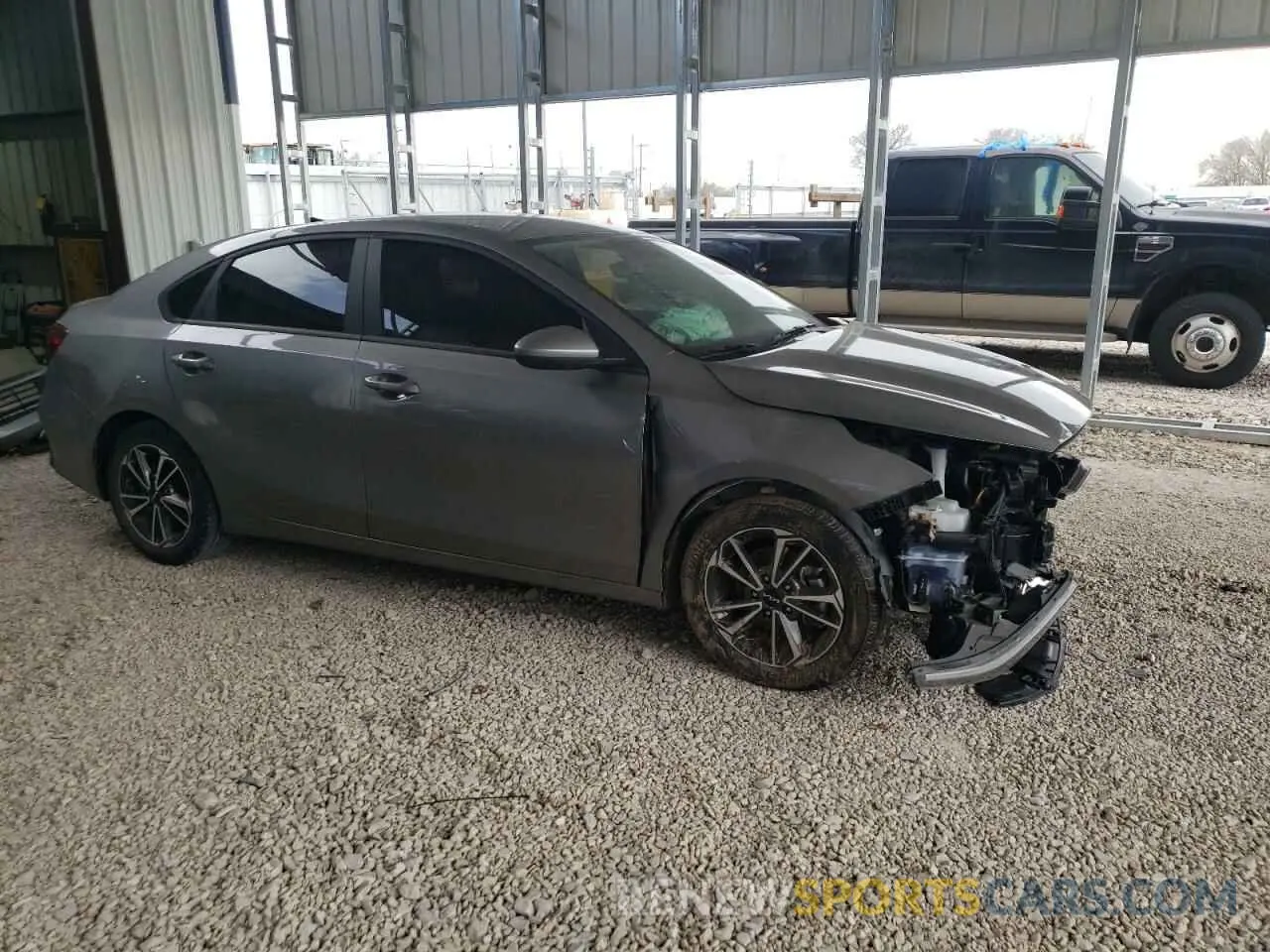 4 fotografías del automóvil dañado 3KPF24AD0NE462036 KIA FORTE 2022