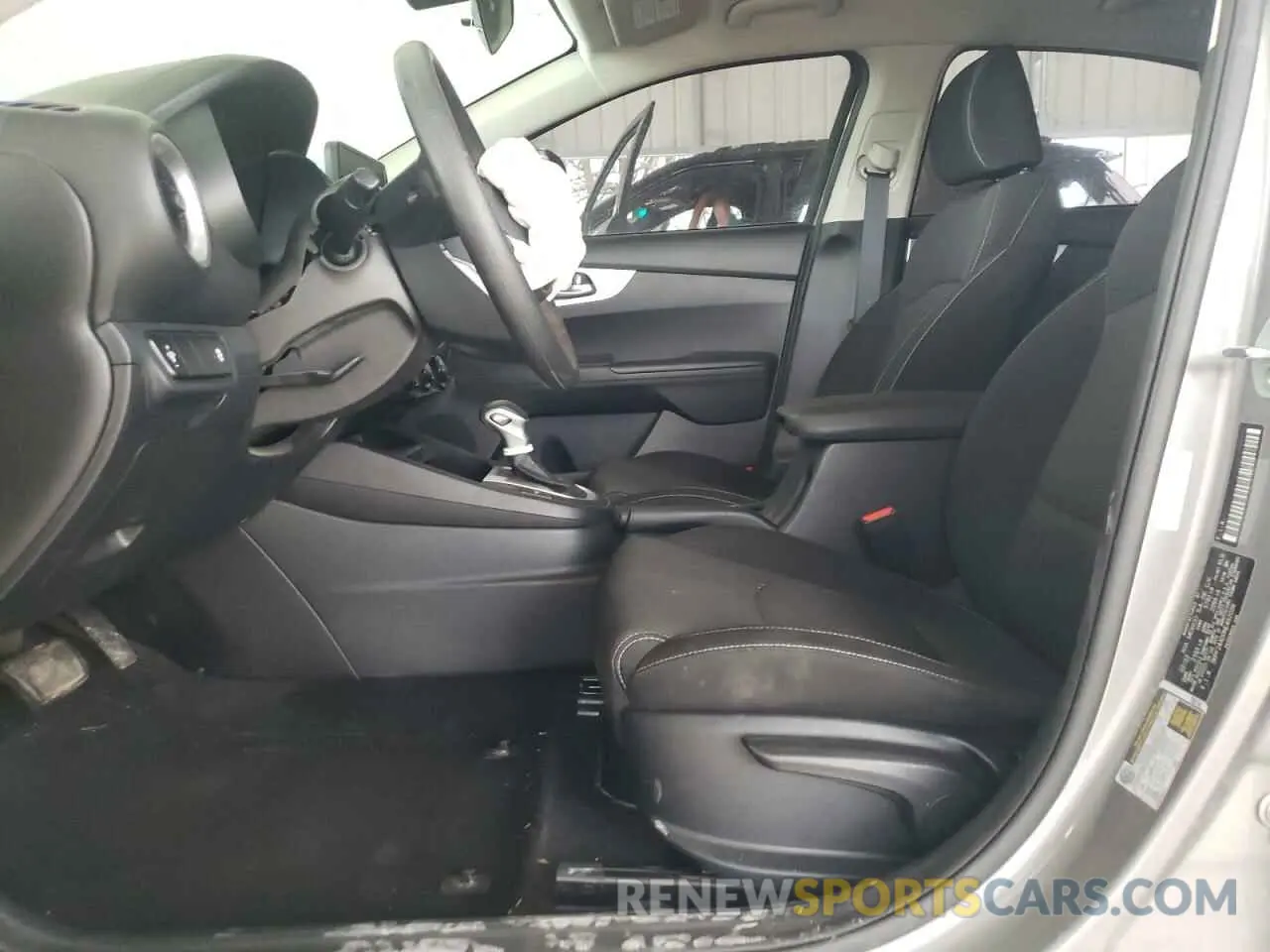 7 fotografías del automóvil dañado 3KPF24AD0NE462036 KIA FORTE 2022