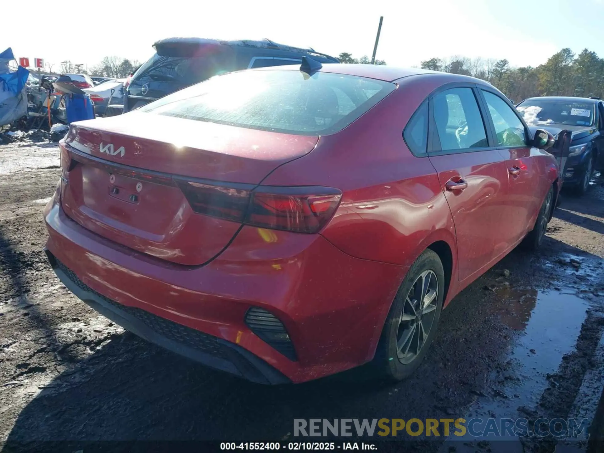 4 fotografías del automóvil dañado 3KPF24AD1NE471330 KIA FORTE 2022