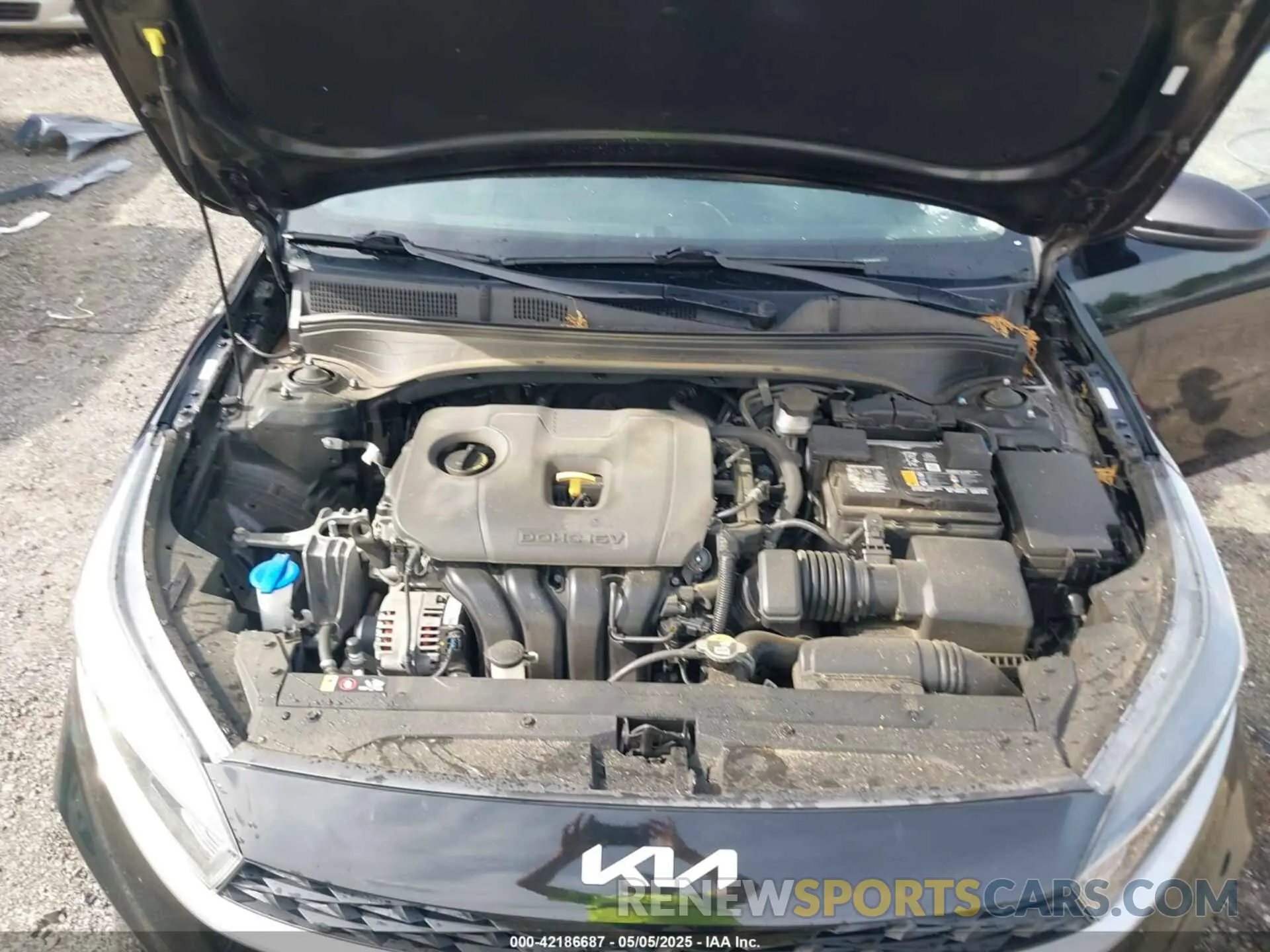 10 fotografías del automóvil dañado 3KPF24AD1NE503709 KIA FORTE 2022