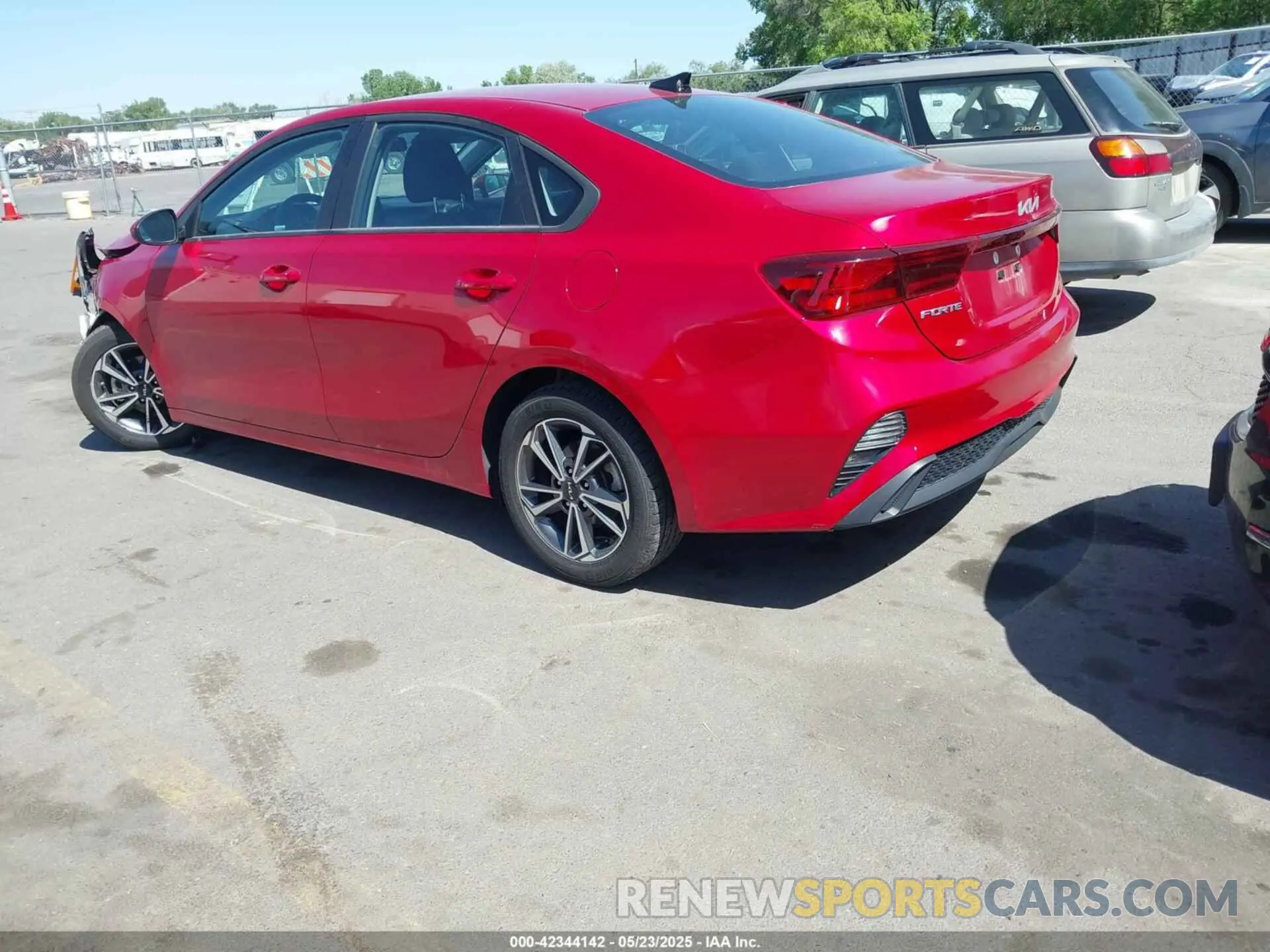 3 fotografías del automóvil dañado 3KPF24AD2NE451474 KIA FORTE 2022
