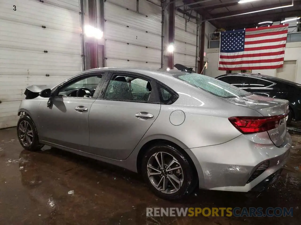 2 fotografías del automóvil dañado 3KPF24AD2NE470039 KIA FORTE 2022