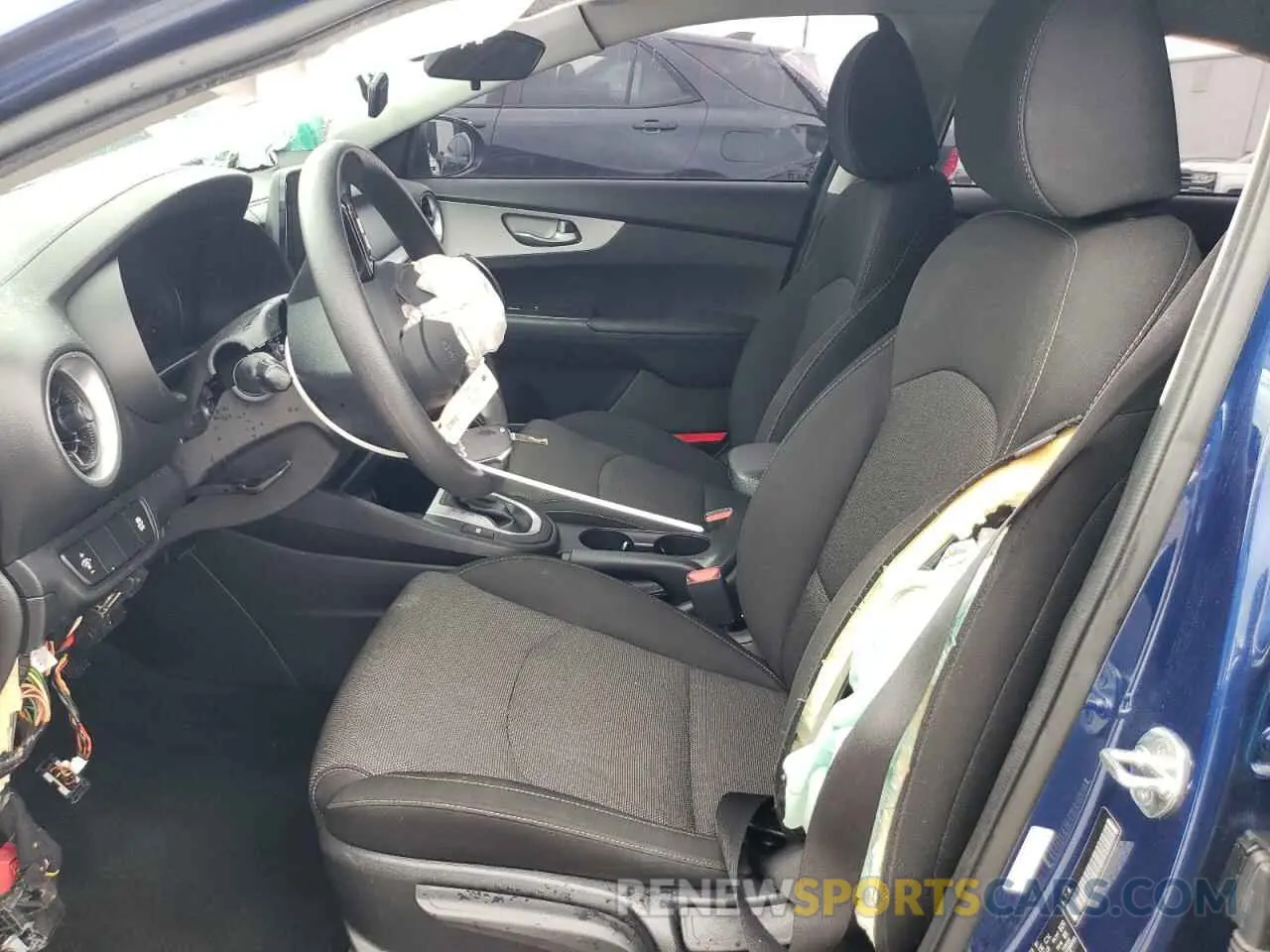 7 fotografías del automóvil dañado 3KPF24AD4NE429606 KIA FORTE 2022