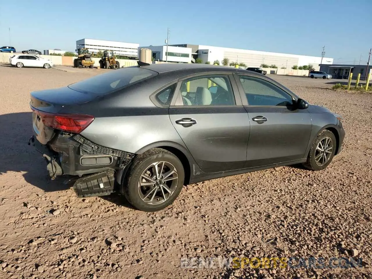 3 fotografías del automóvil dañado 3KPF24AD4NE437012 KIA FORTE 2022