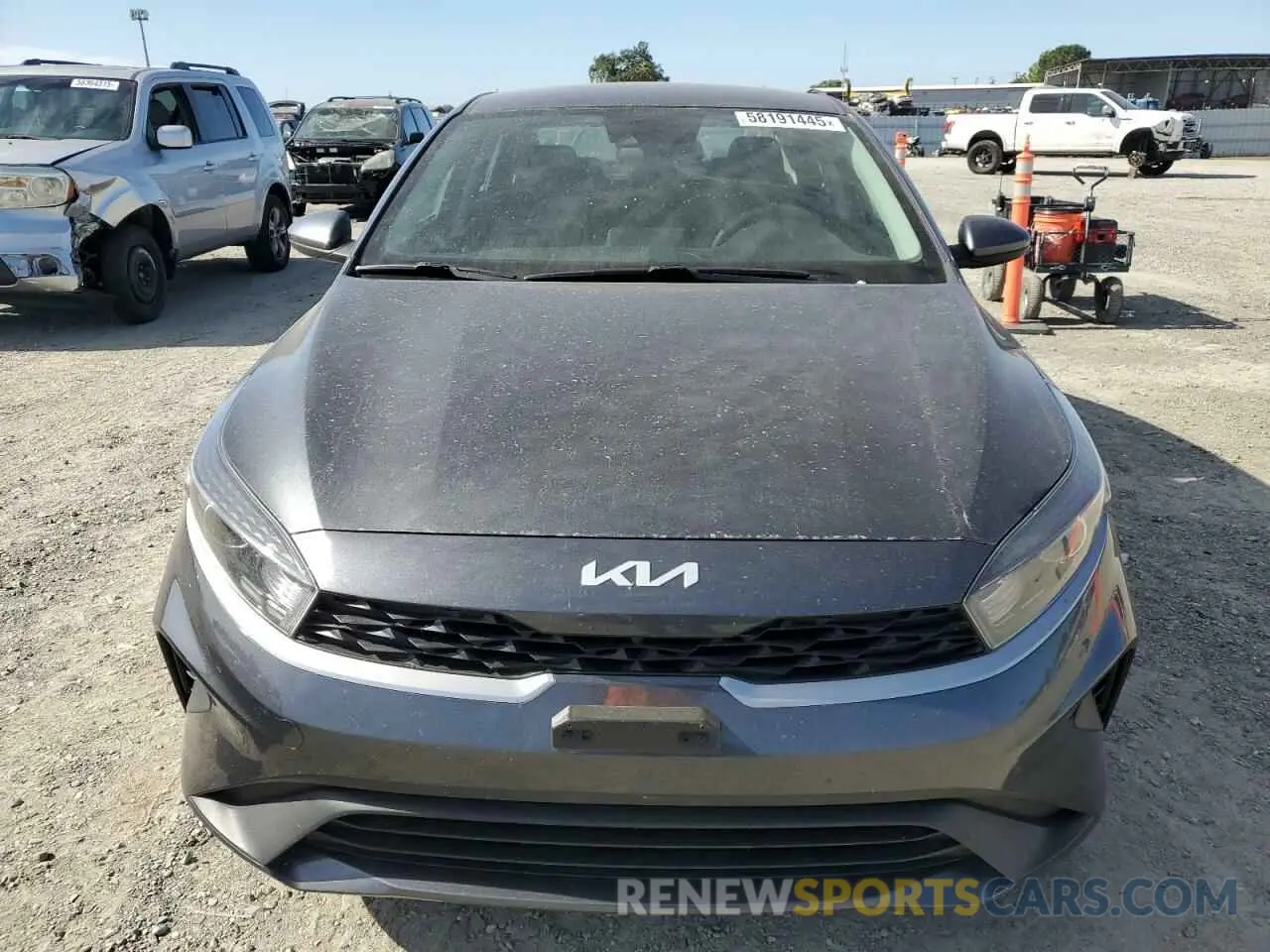 5 fotografías del automóvil dañado 3KPF24AD4NE439455 KIA FORTE 2022