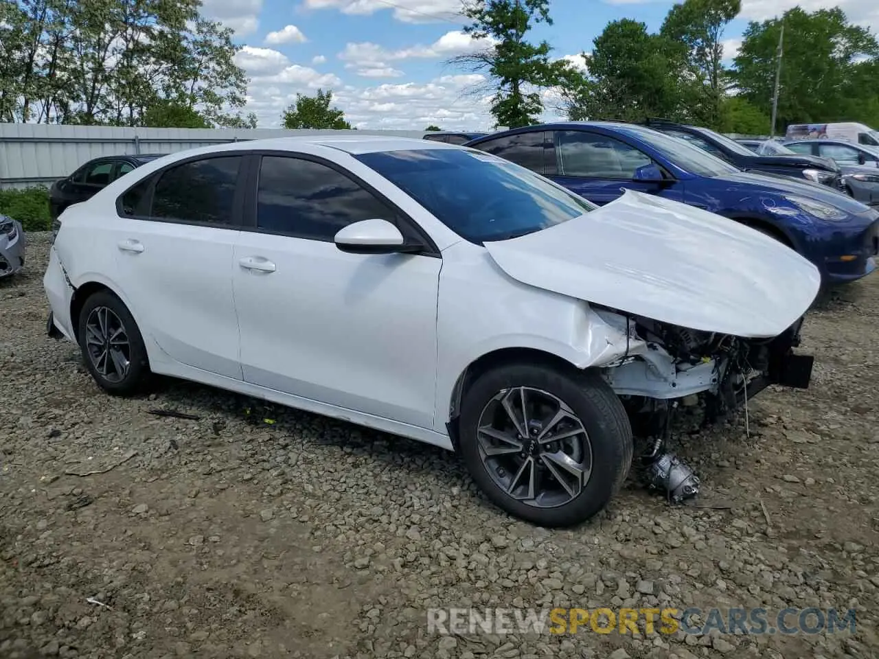 4 fotografías del automóvil dañado 3KPF24AD4NE448298 KIA FORTE 2022