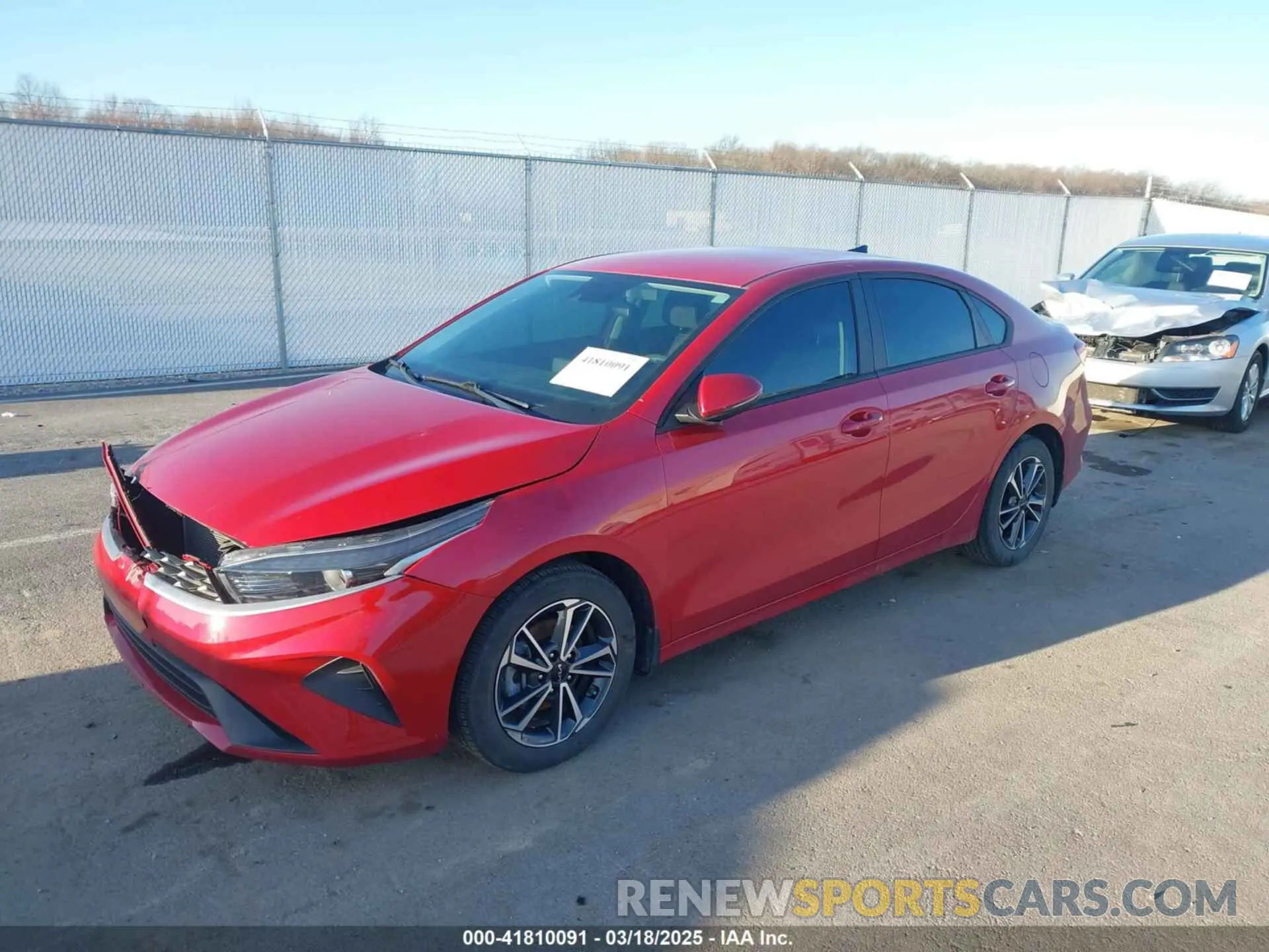 2 fotografías del automóvil dañado 3KPF24AD4NE472102 KIA FORTE 2022