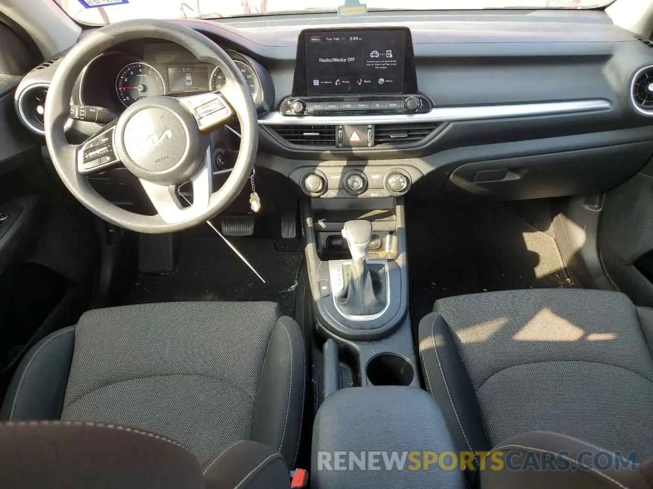 8 fotografías del automóvil dañado 3KPF24AD4NE478031 KIA FORTE 2022