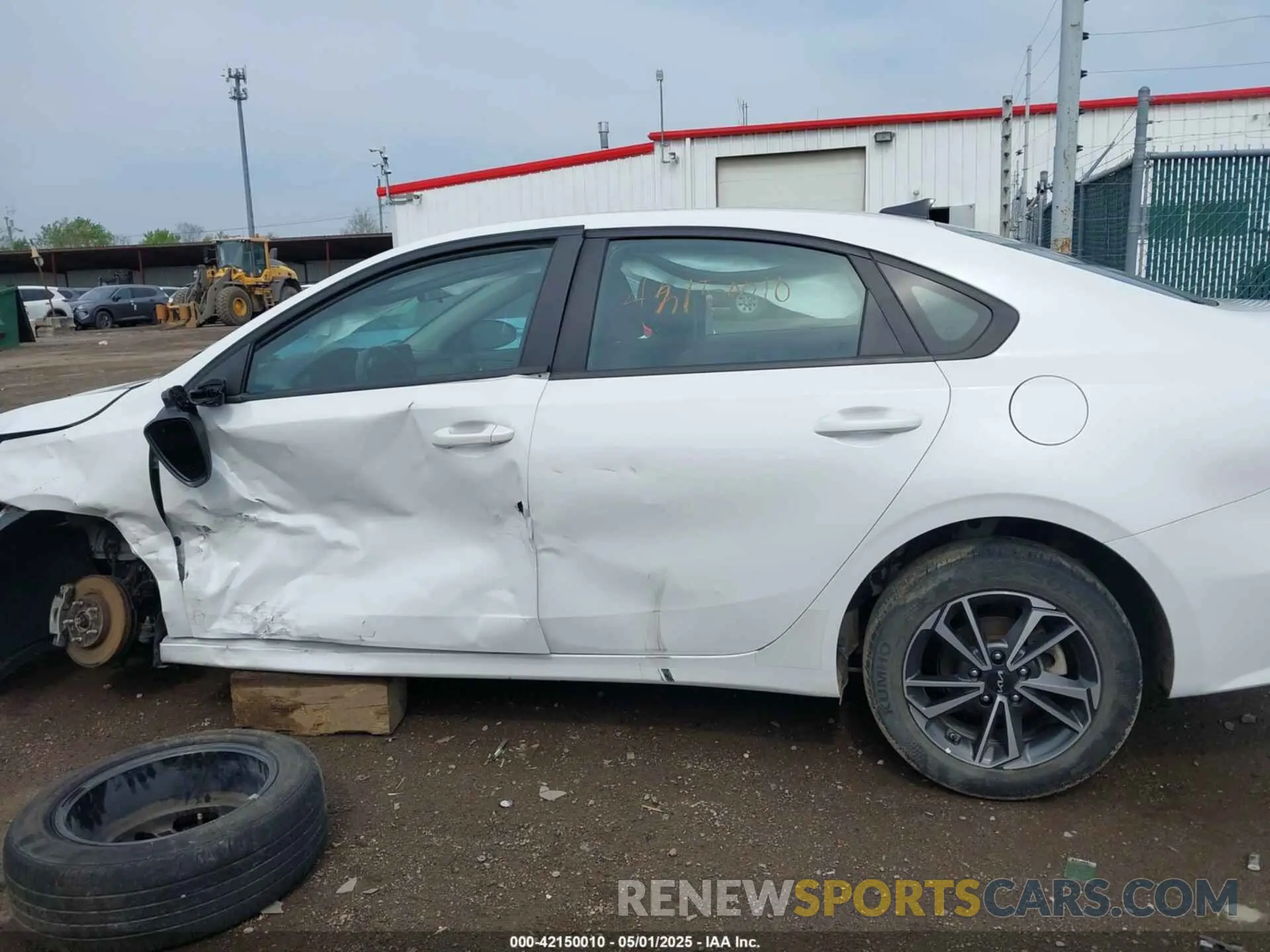 15 fotografías del automóvil dañado 3KPF24AD5NE430893 KIA FORTE 2022