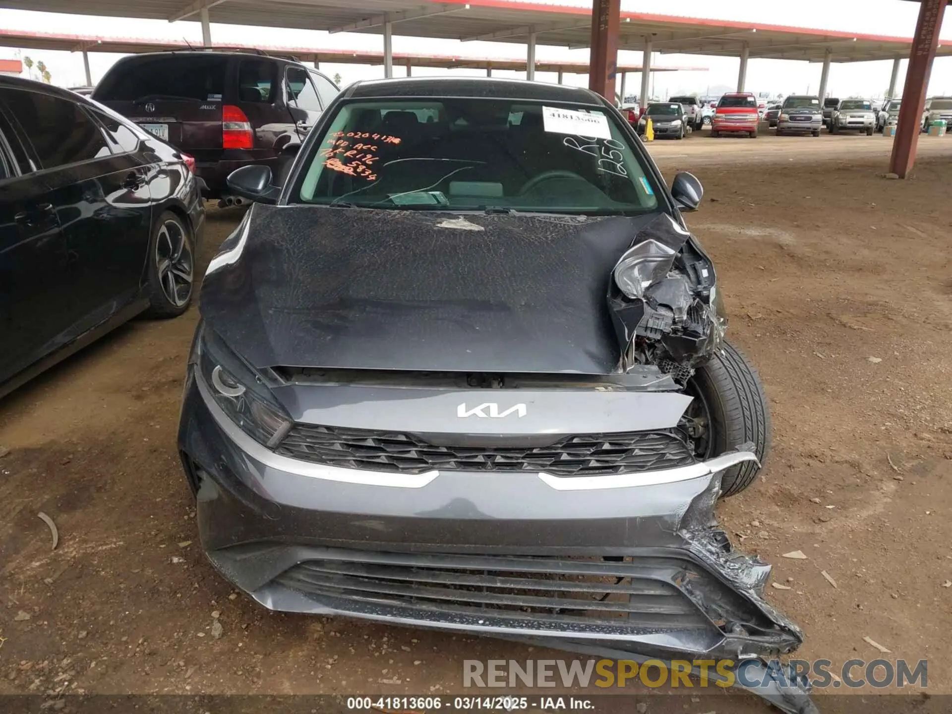 12 fotografías del automóvil dañado 3KPF24AD5NE475834 KIA FORTE 2022
