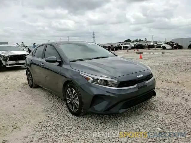 13 fotografías del automóvil dañado 3KPF24AD5NE485280 KIA FORTE 2022