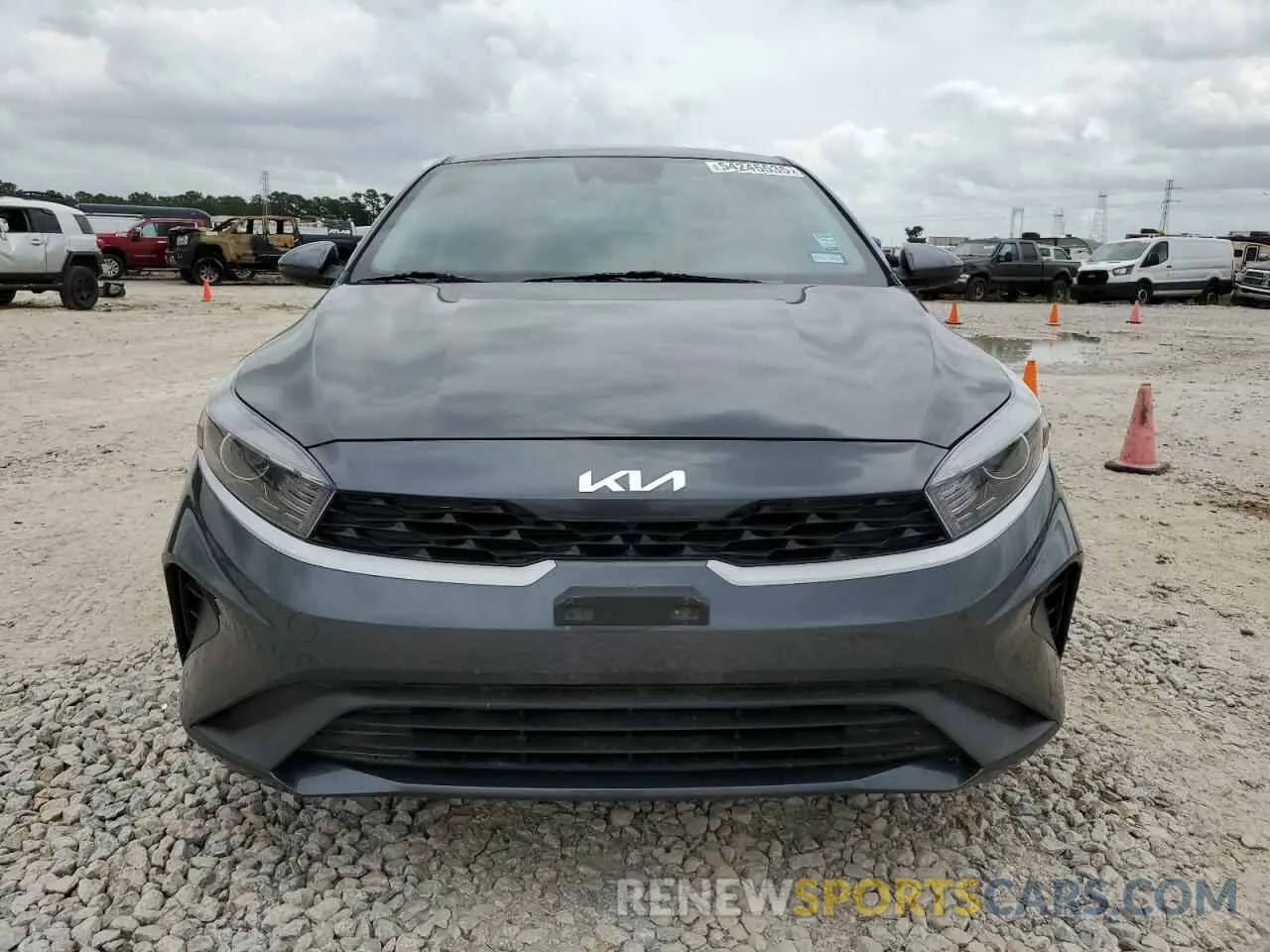 5 fotografías del automóvil dañado 3KPF24AD5NE485280 KIA FORTE 2022