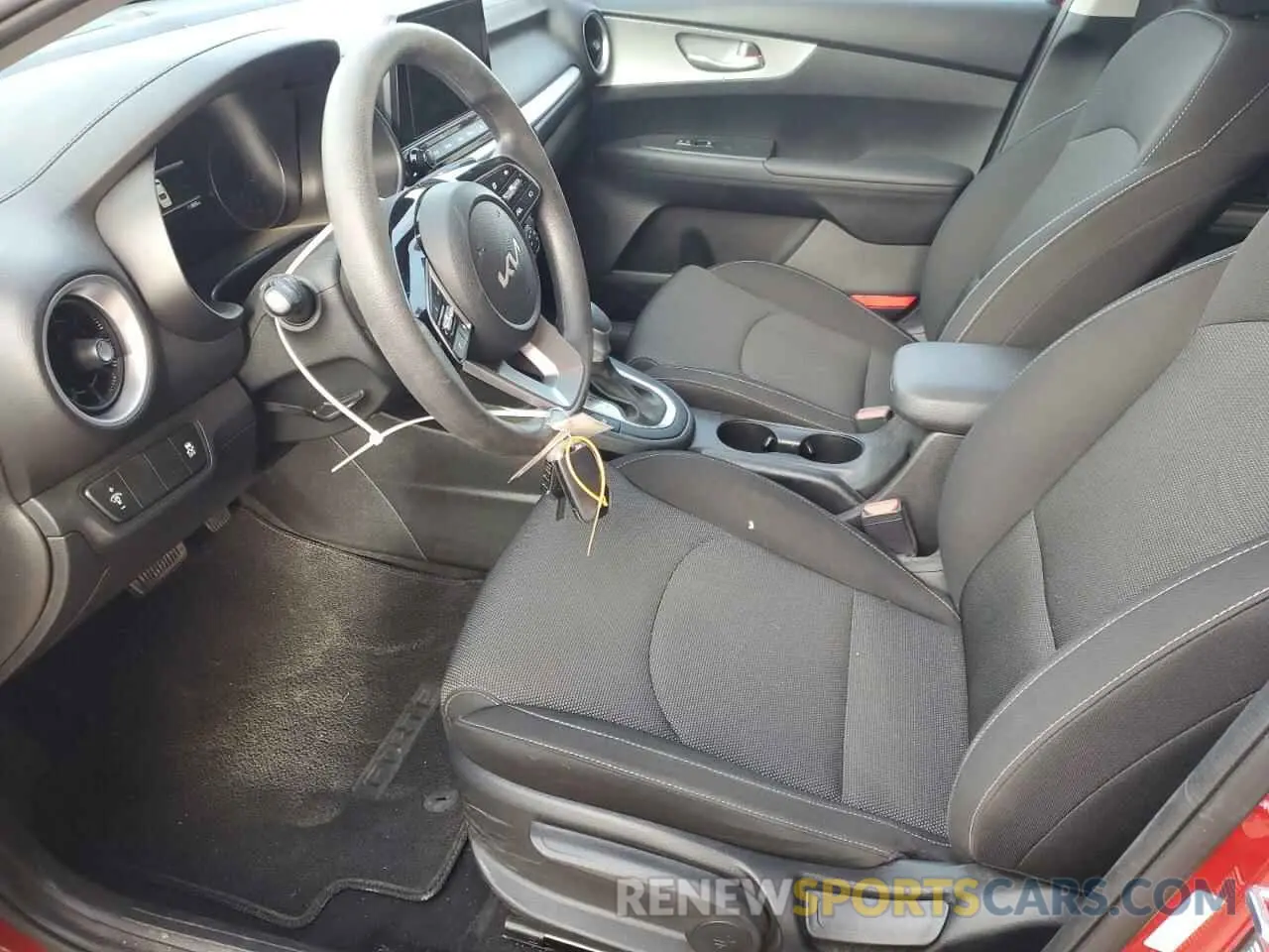 7 fotografías del automóvil dañado 3KPF24AD5NE497090 KIA FORTE 2022