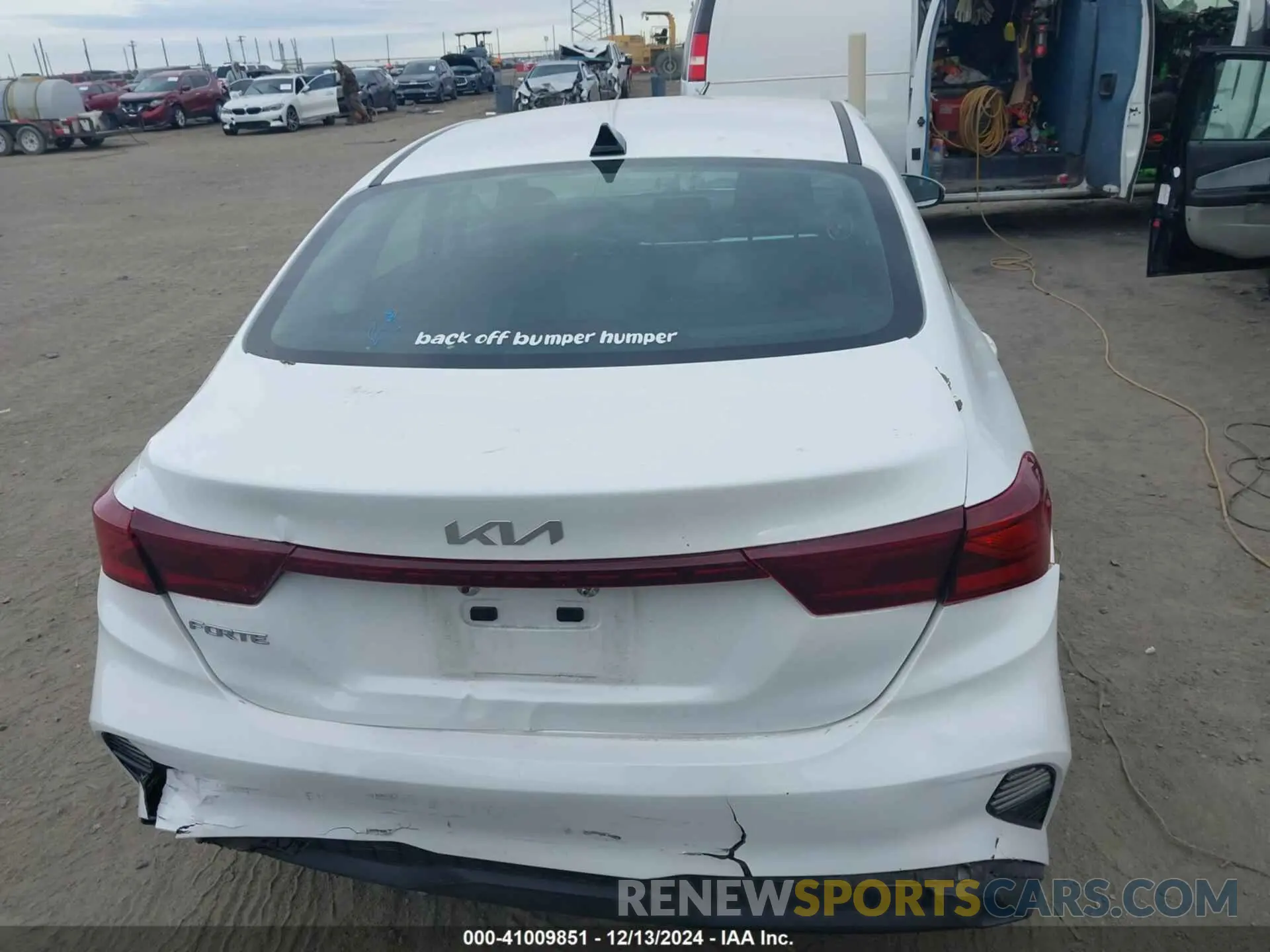 16 fotografías del automóvil dañado 3KPF24AD6NE425606 KIA FORTE 2022