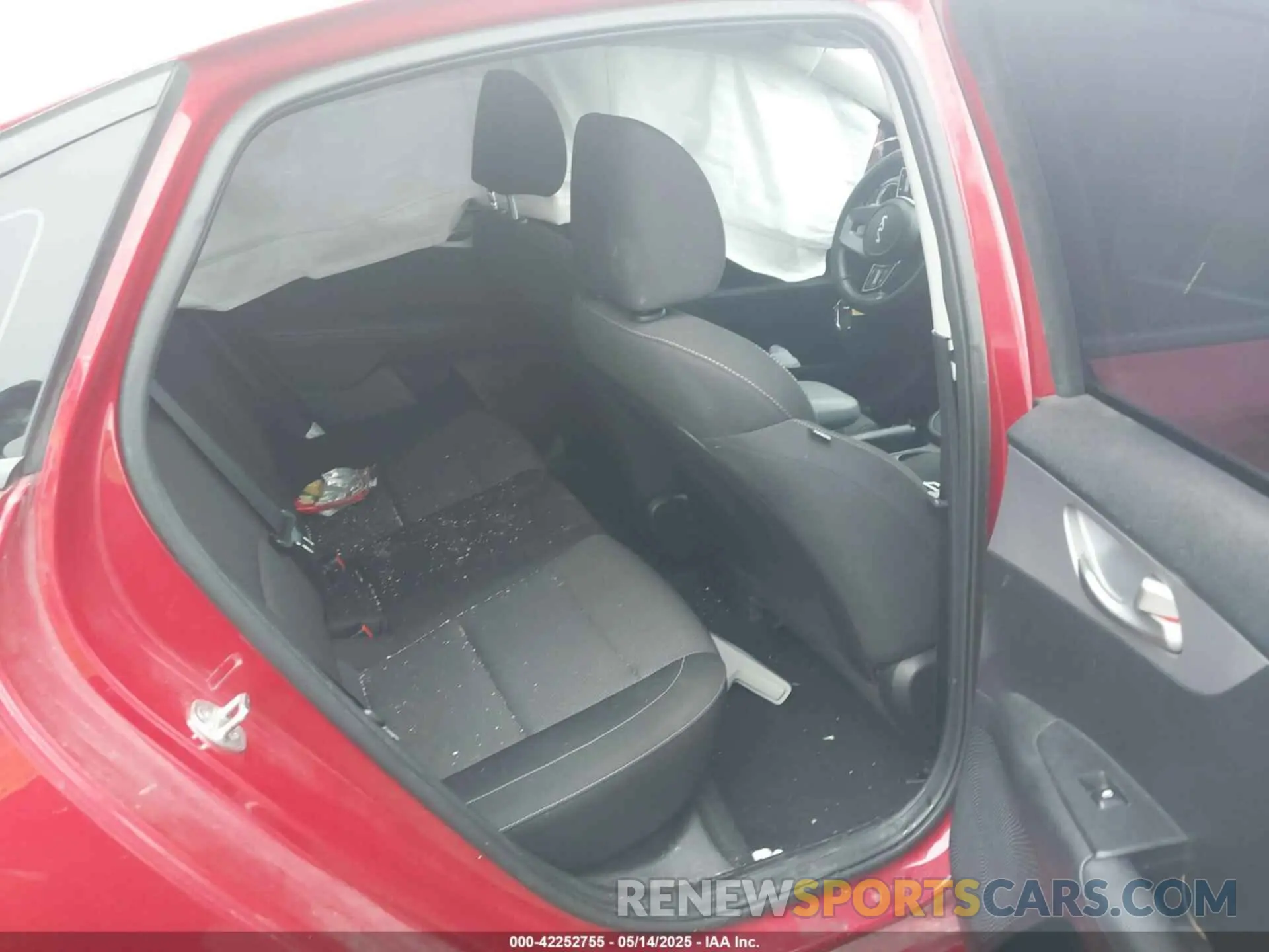 8 fotografías del automóvil dañado 3KPF24AD6NE428294 KIA FORTE 2022