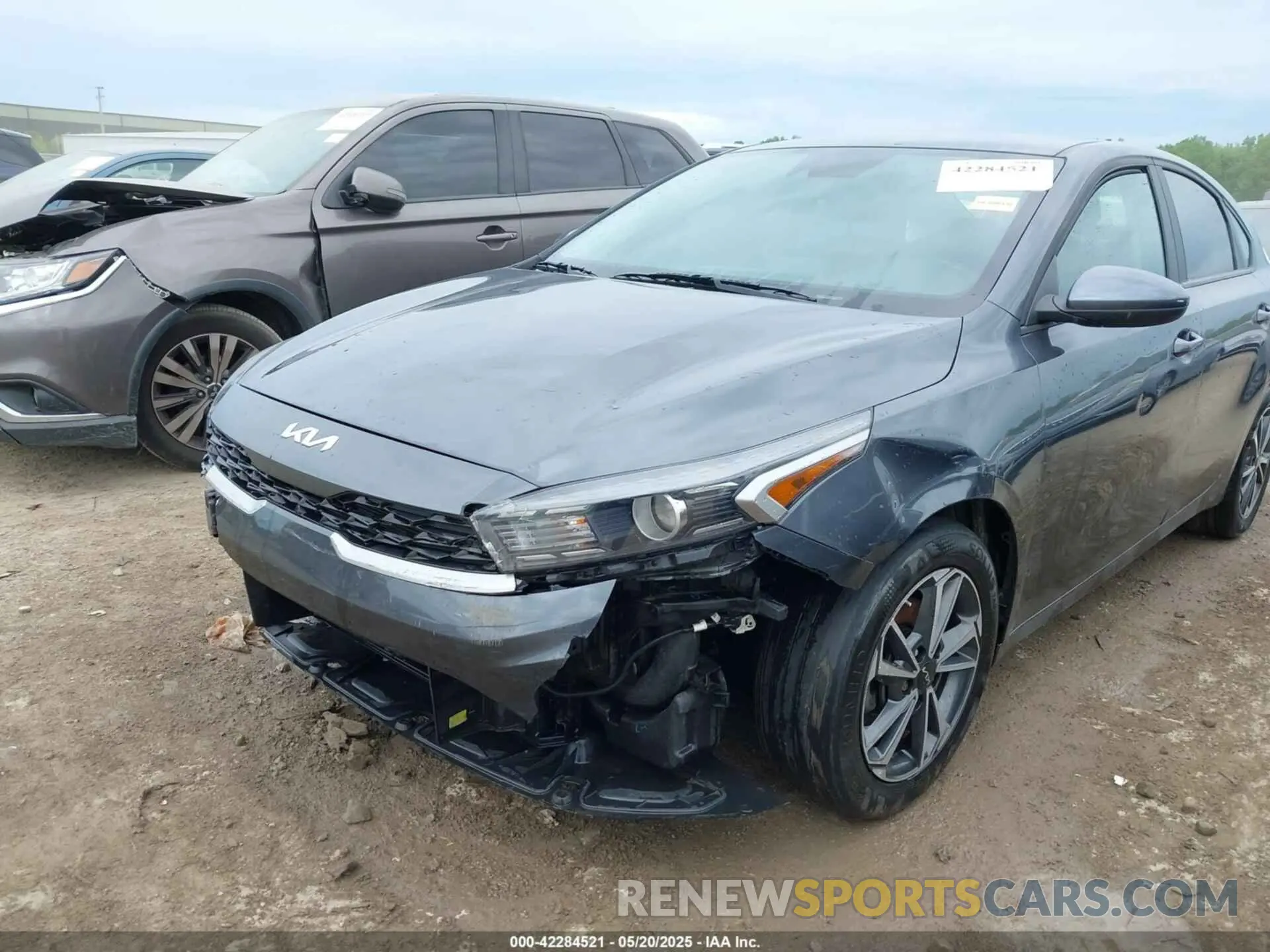 6 fotografías del automóvil dañado 3KPF24AD6NE465782 KIA FORTE 2022