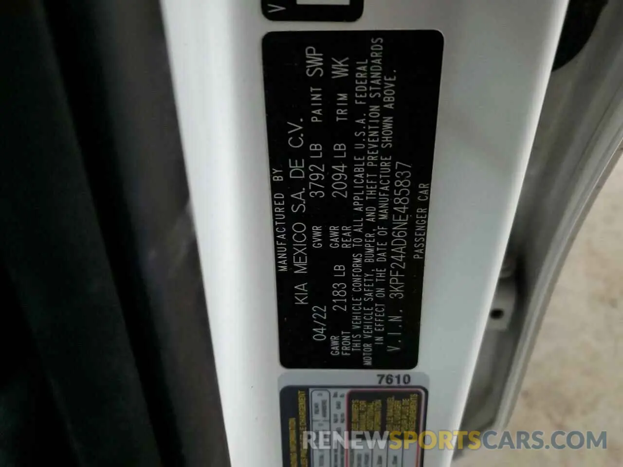 12 fotografías del automóvil dañado 3KPF24AD6NE485837 KIA FORTE 2022