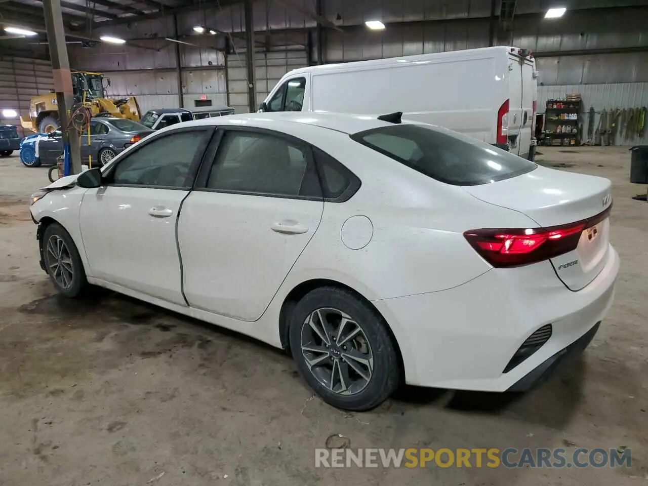 2 fotografías del automóvil dañado 3KPF24AD6NE485837 KIA FORTE 2022