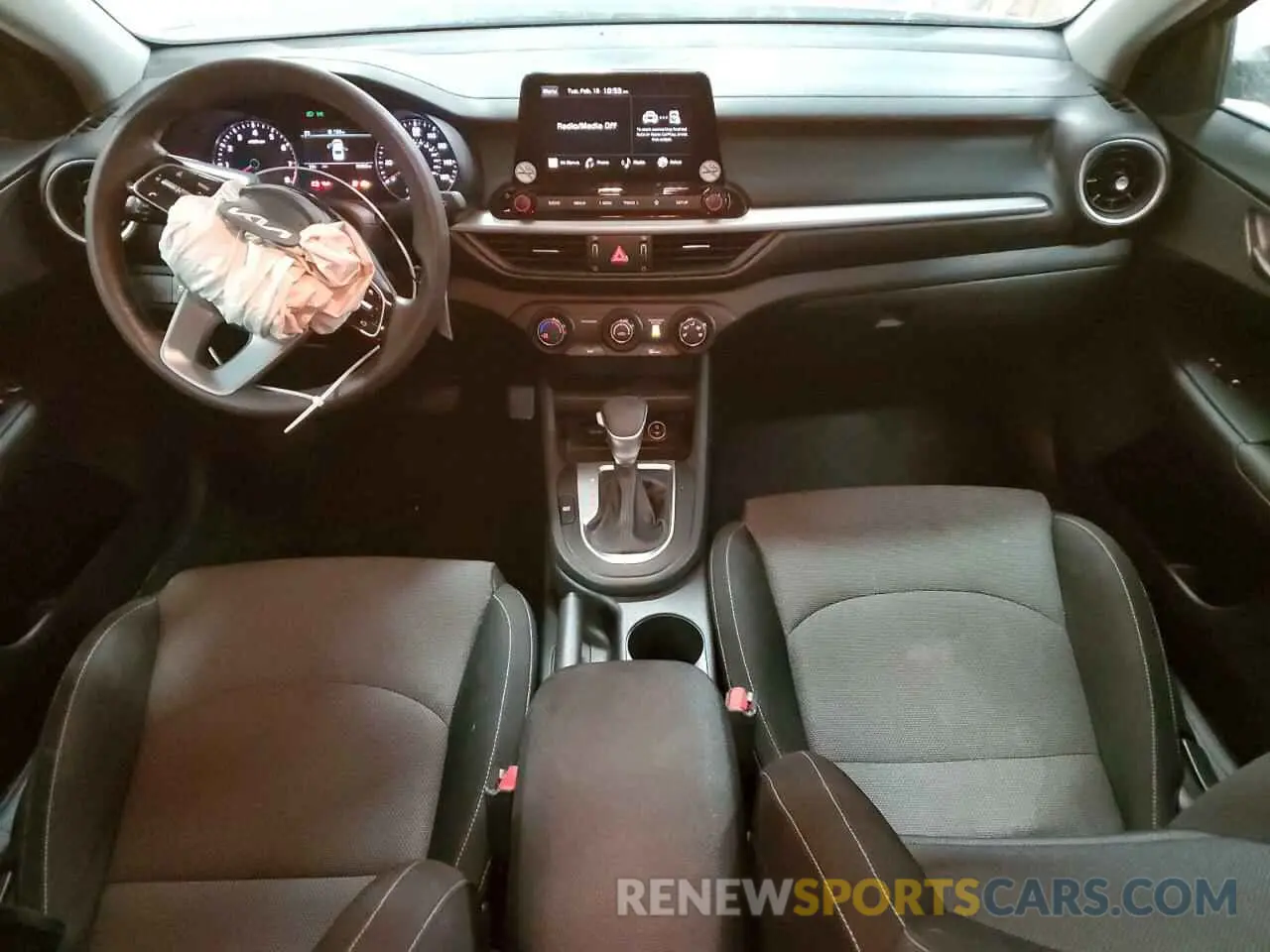 8 fotografías del automóvil dañado 3KPF24AD6NE485837 KIA FORTE 2022