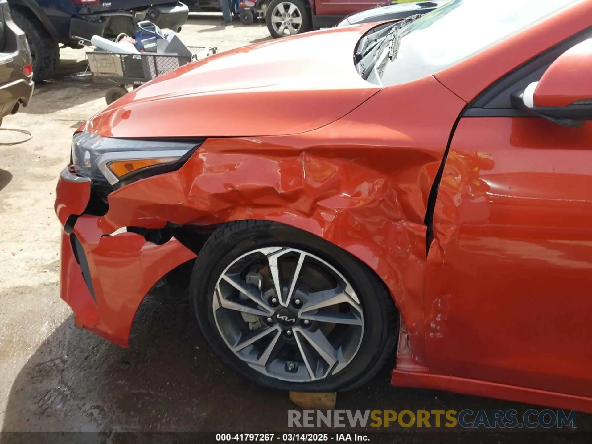 6 fotografías del automóvil dañado 3KPF24AD8NE434985 KIA FORTE 2022