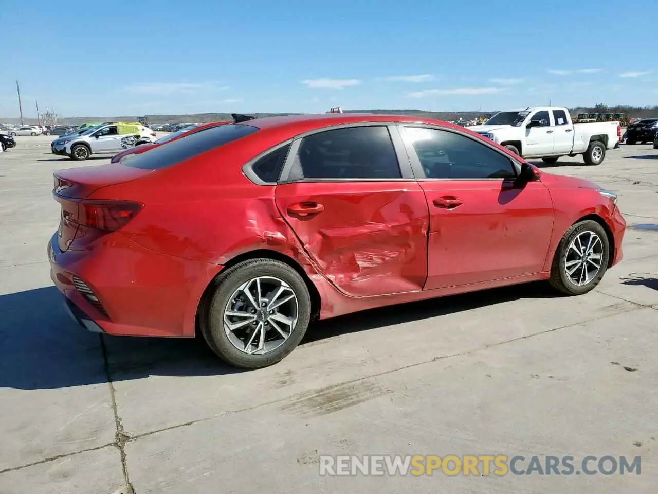 3 fotografías del automóvil dañado 3KPF24AD9NE463749 KIA FORTE 2022