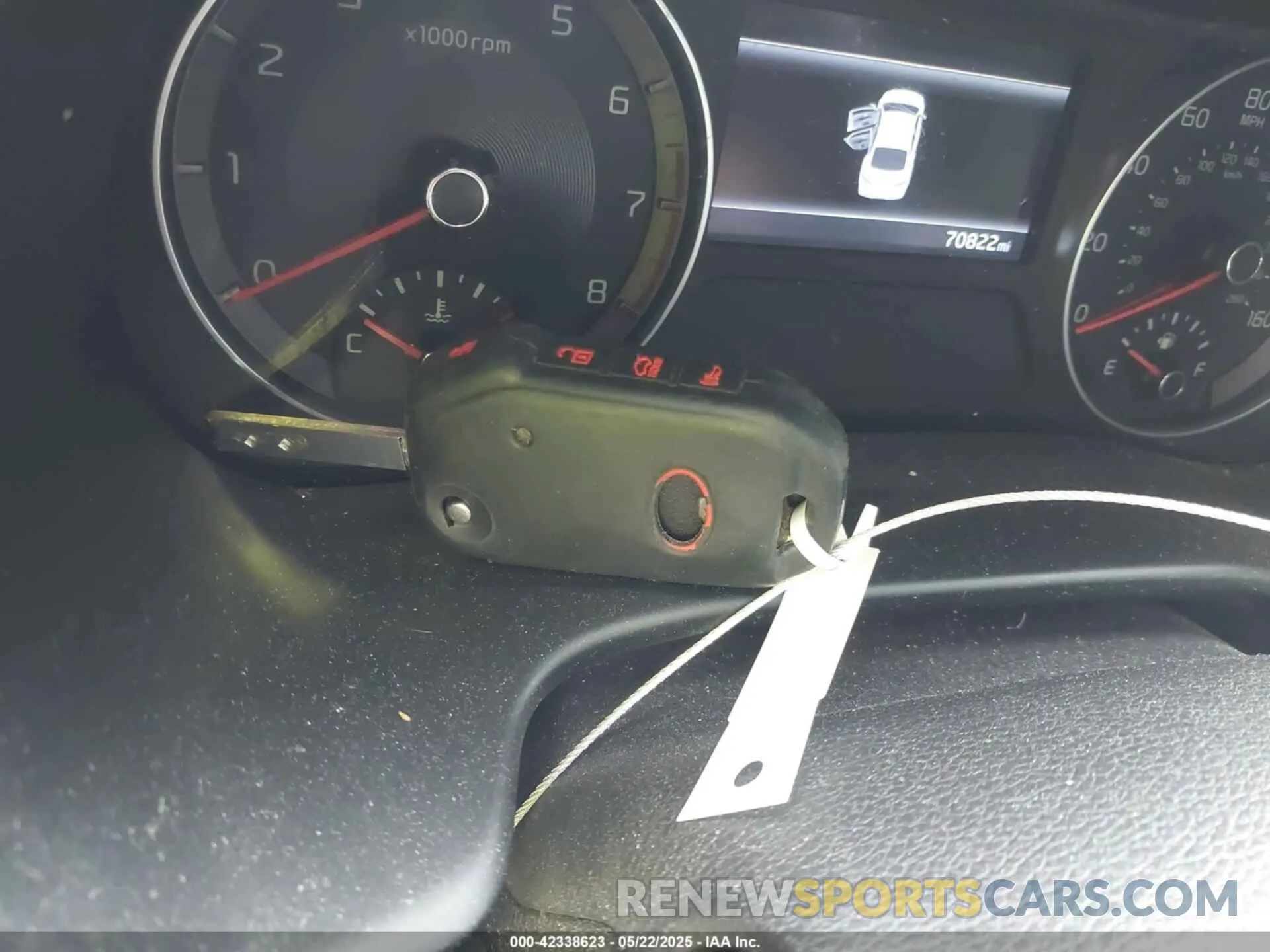 11 fotografías del automóvil dañado 3KPF24AD9NE467123 KIA FORTE 2022
