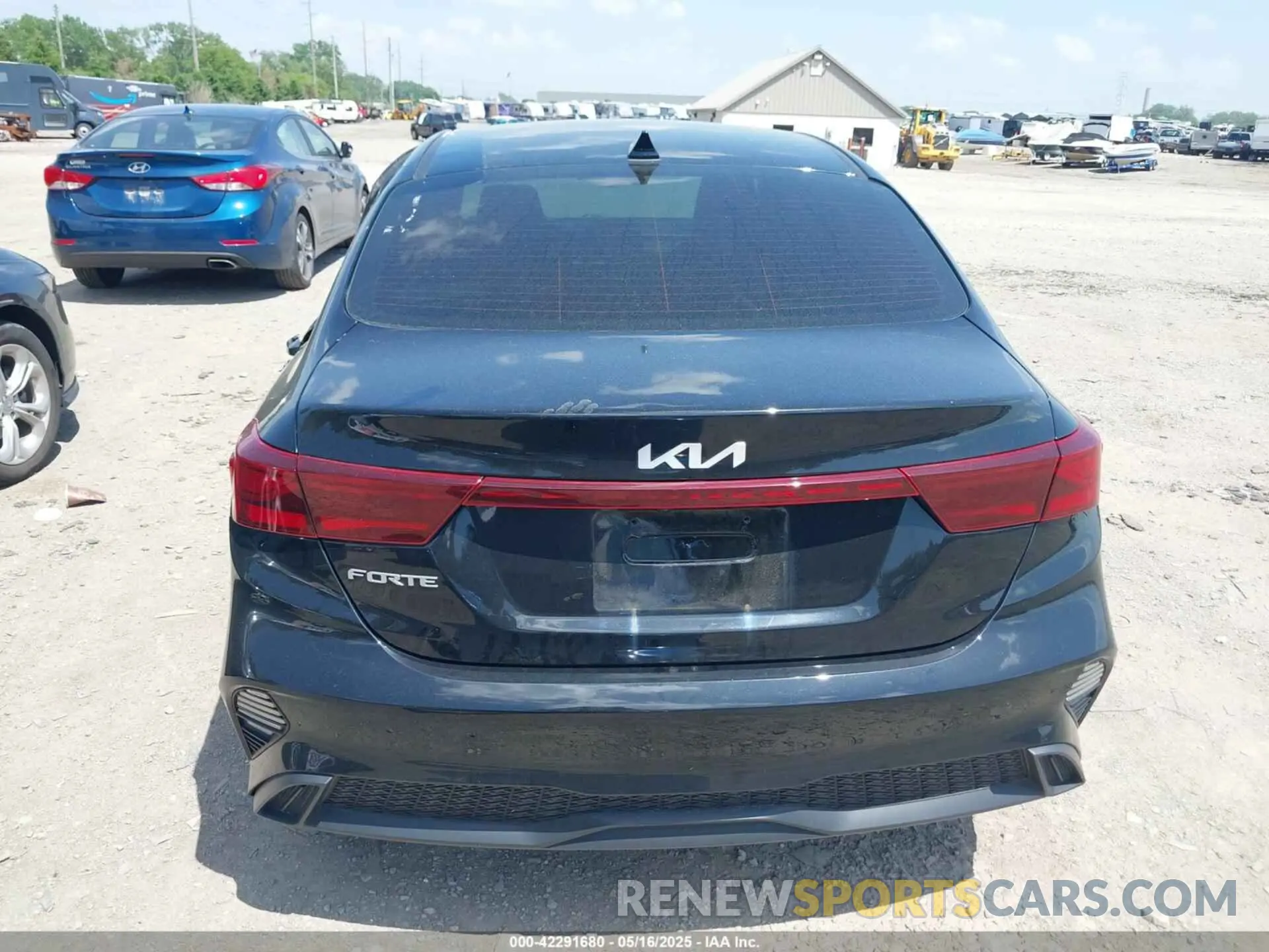 16 fotografías del automóvil dañado 3KPF24AD9NE471835 KIA FORTE 2022