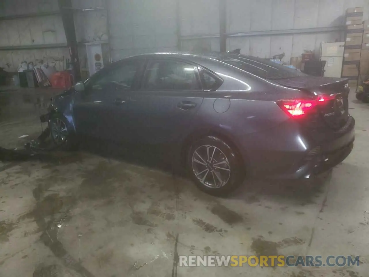 2 fotografías del automóvil dañado 3KPF24AD9NE478512 KIA FORTE 2022
