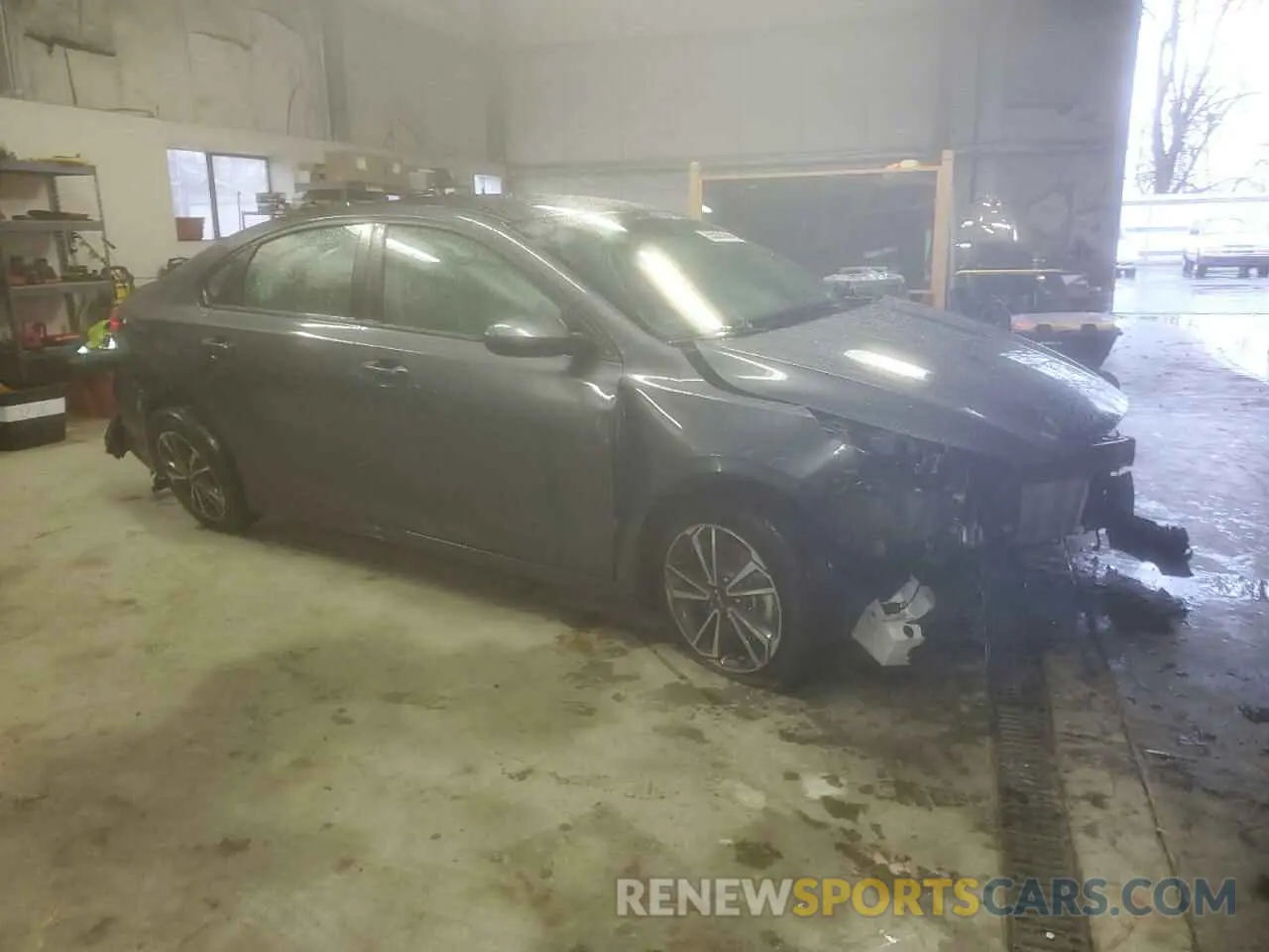 4 fotografías del automóvil dañado 3KPF24AD9NE478512 KIA FORTE 2022