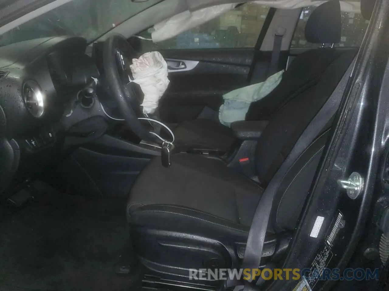 7 fotografías del automóvil dañado 3KPF24AD9NE478512 KIA FORTE 2022