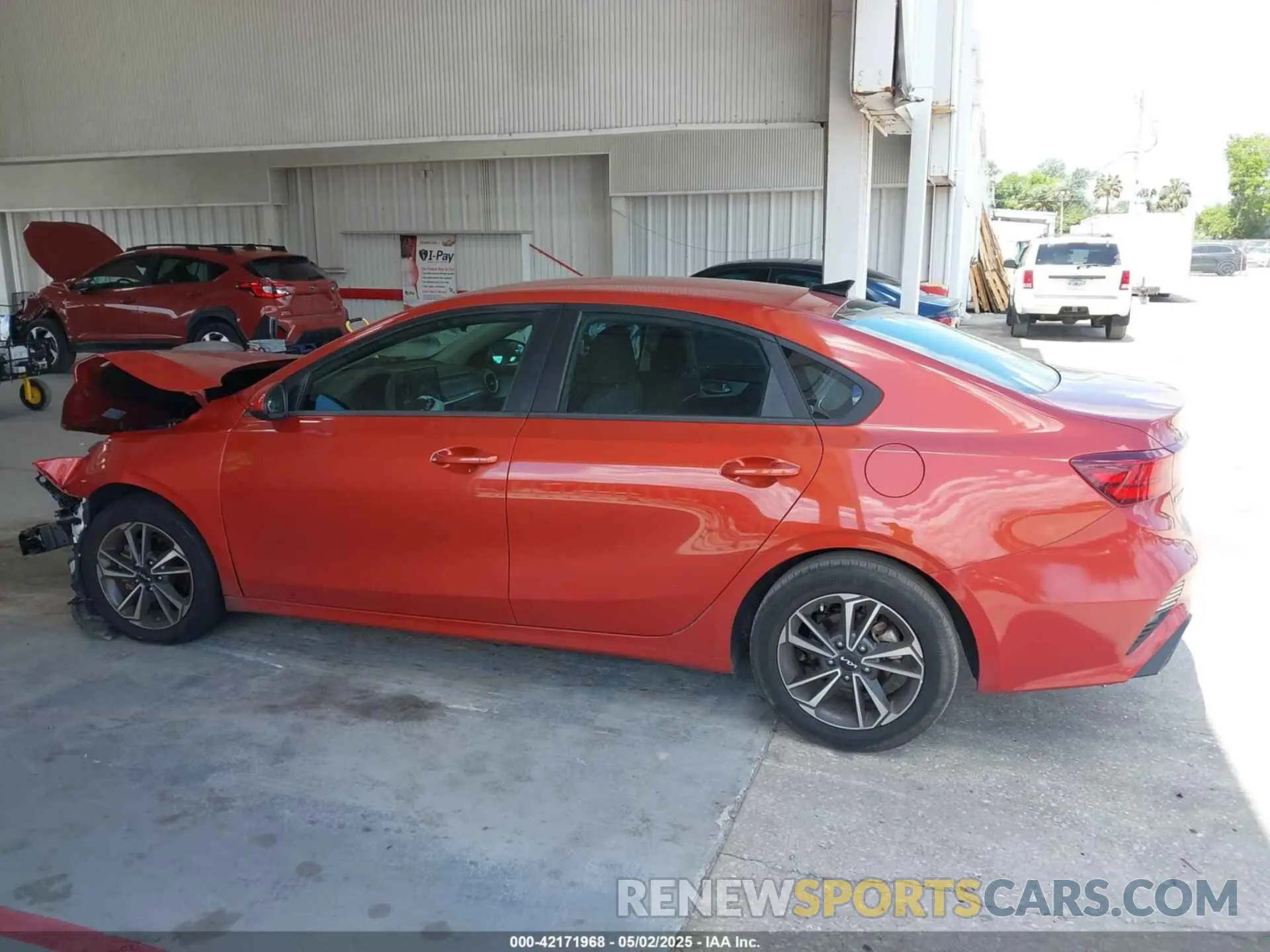 15 fotografías del automóvil dañado 3KPF24ADXNE419260 KIA FORTE 2022