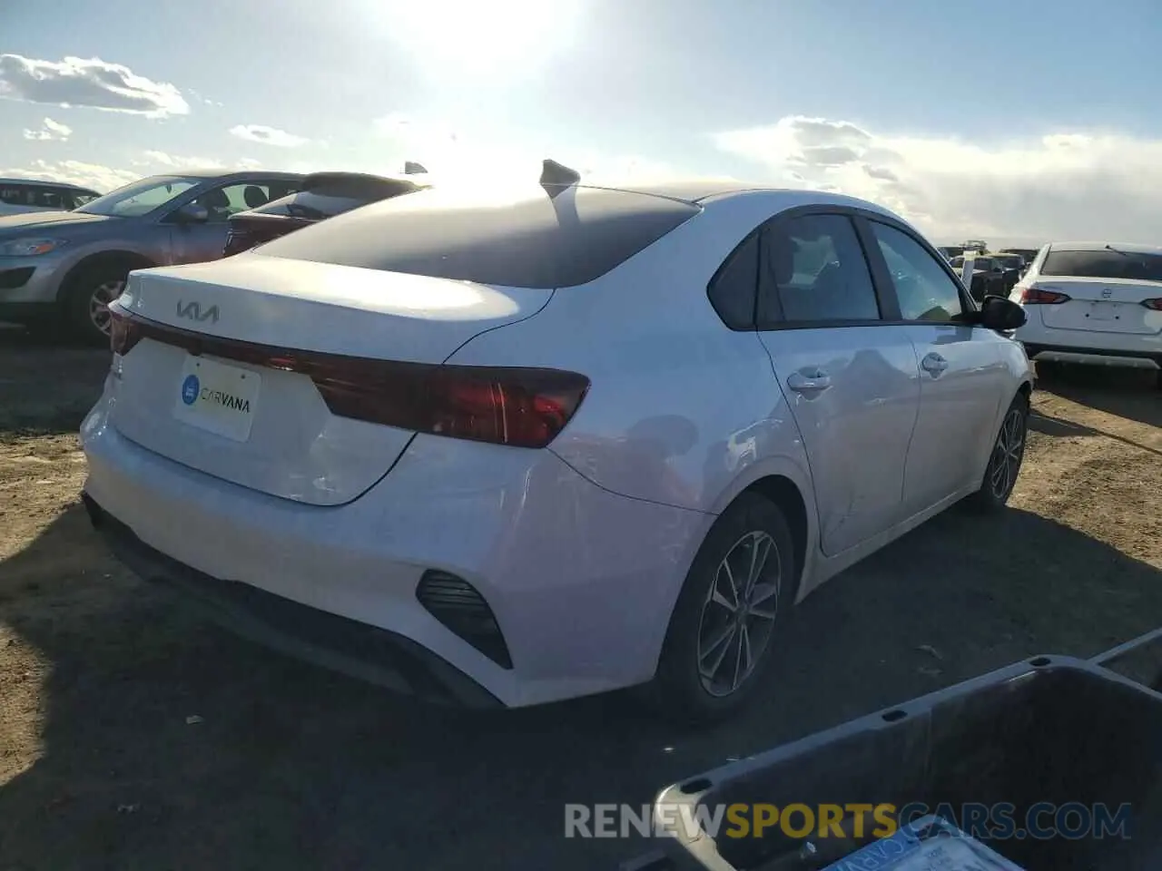 3 fotografías del automóvil dañado 3KPF24ADXNE462528 KIA FORTE 2022