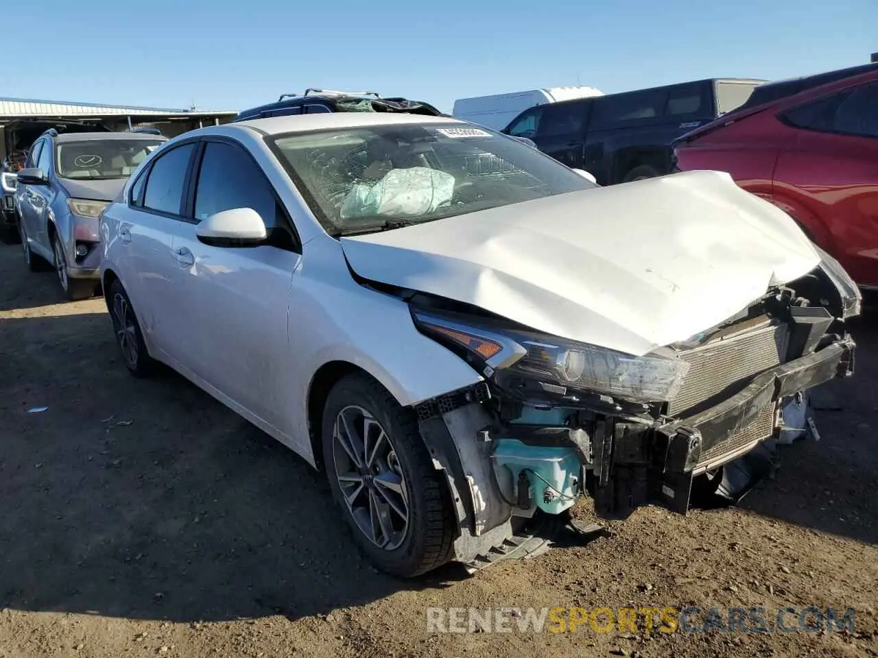 4 fotografías del automóvil dañado 3KPF24ADXNE462528 KIA FORTE 2022