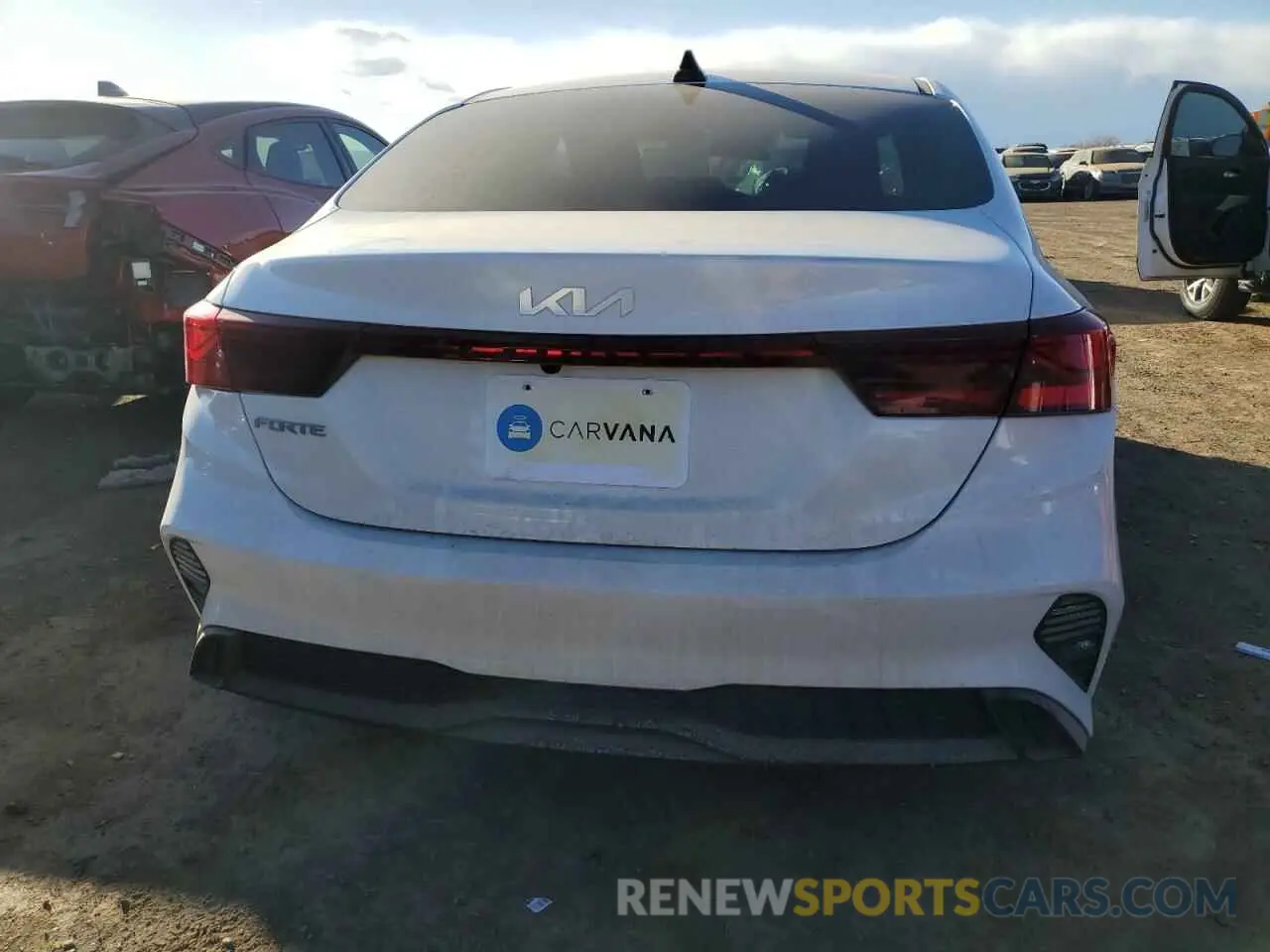 6 fotografías del automóvil dañado 3KPF24ADXNE462528 KIA FORTE 2022