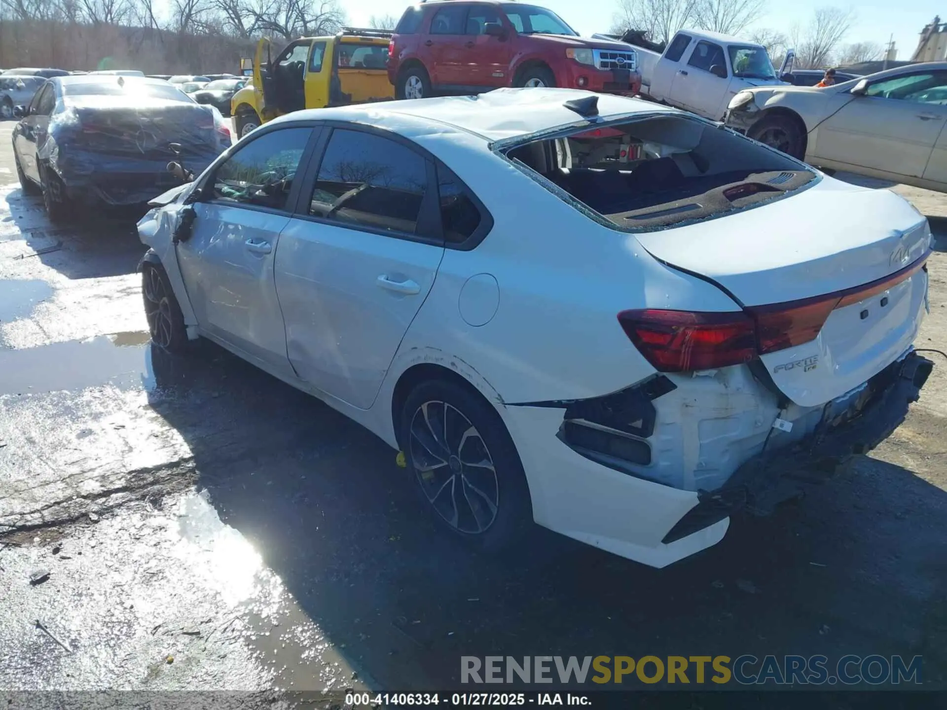 3 fotografías del automóvil dañado 3KPF24ADXNE474680 KIA FORTE 2022