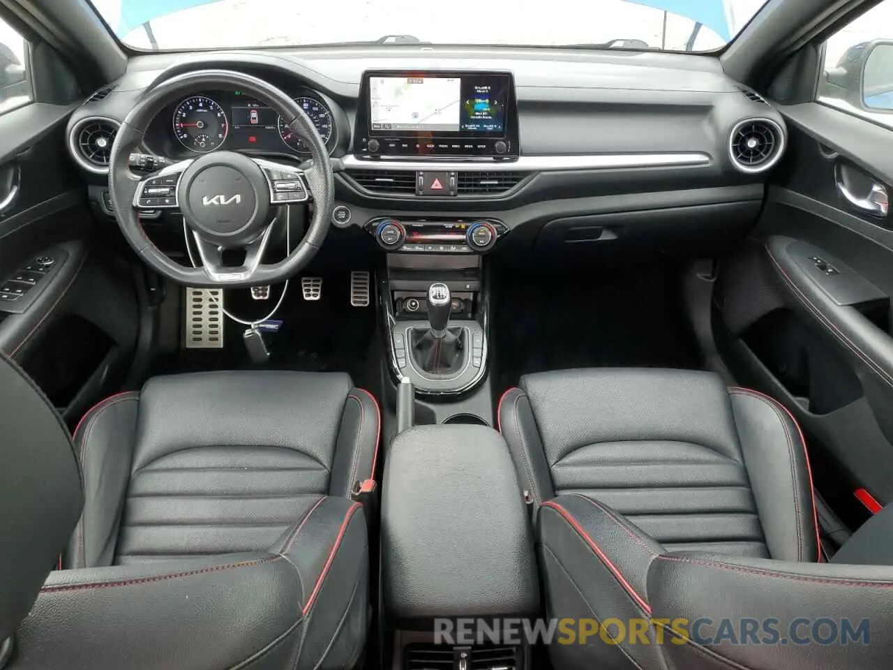 8 fotografías del automóvil dañado 3KPF44AC5NE449137 KIA FORTE 2022