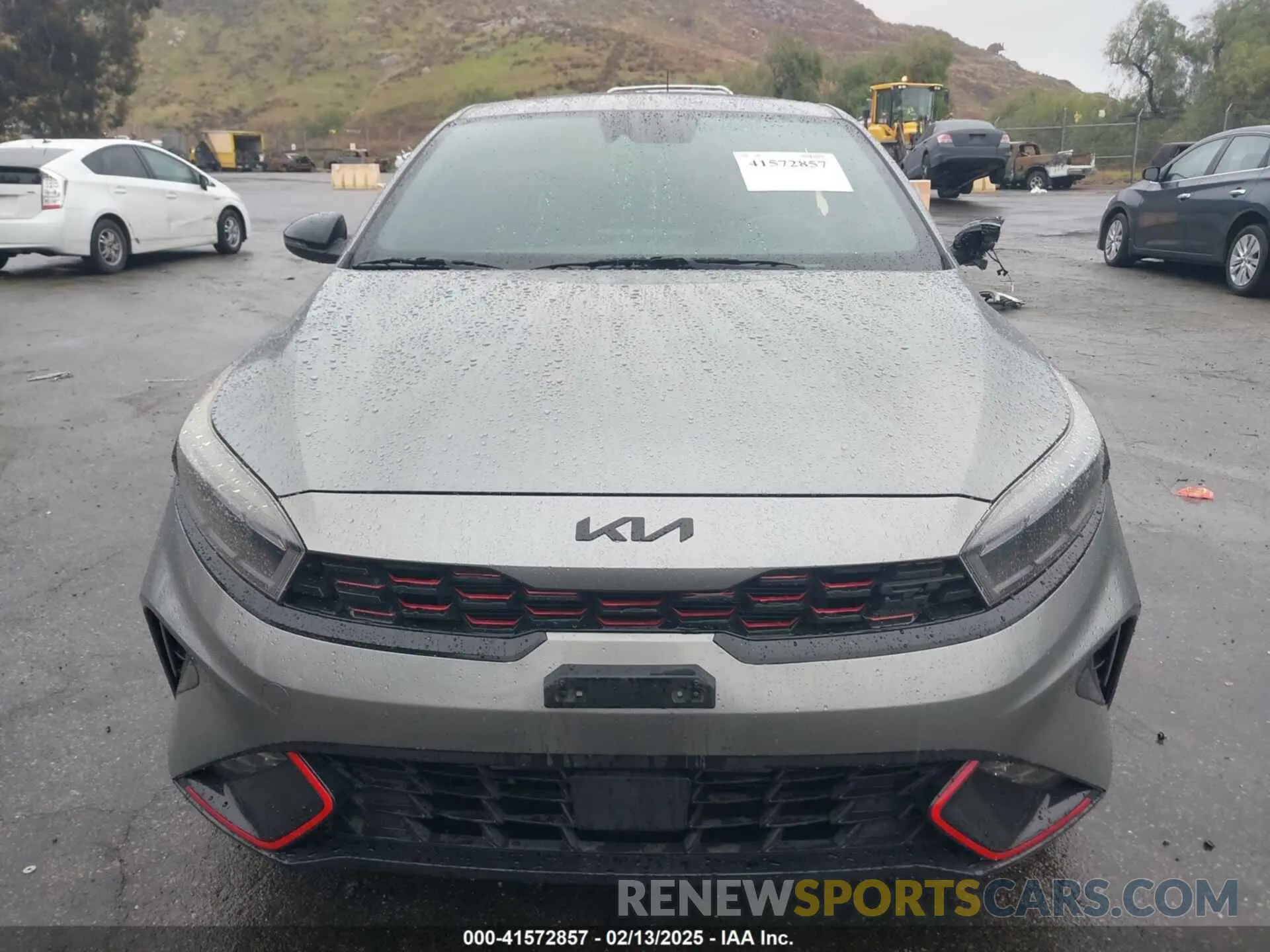 12 fotografías del automóvil dañado 3KPF44AC5NE461384 KIA FORTE 2022