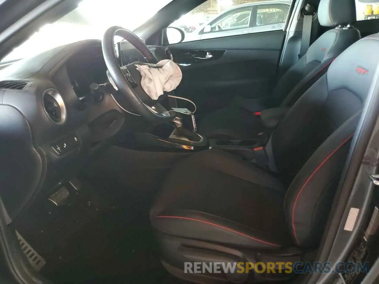 7 fotografías del automóvil dañado 3KPF44AC8NE465235 KIA FORTE 2022