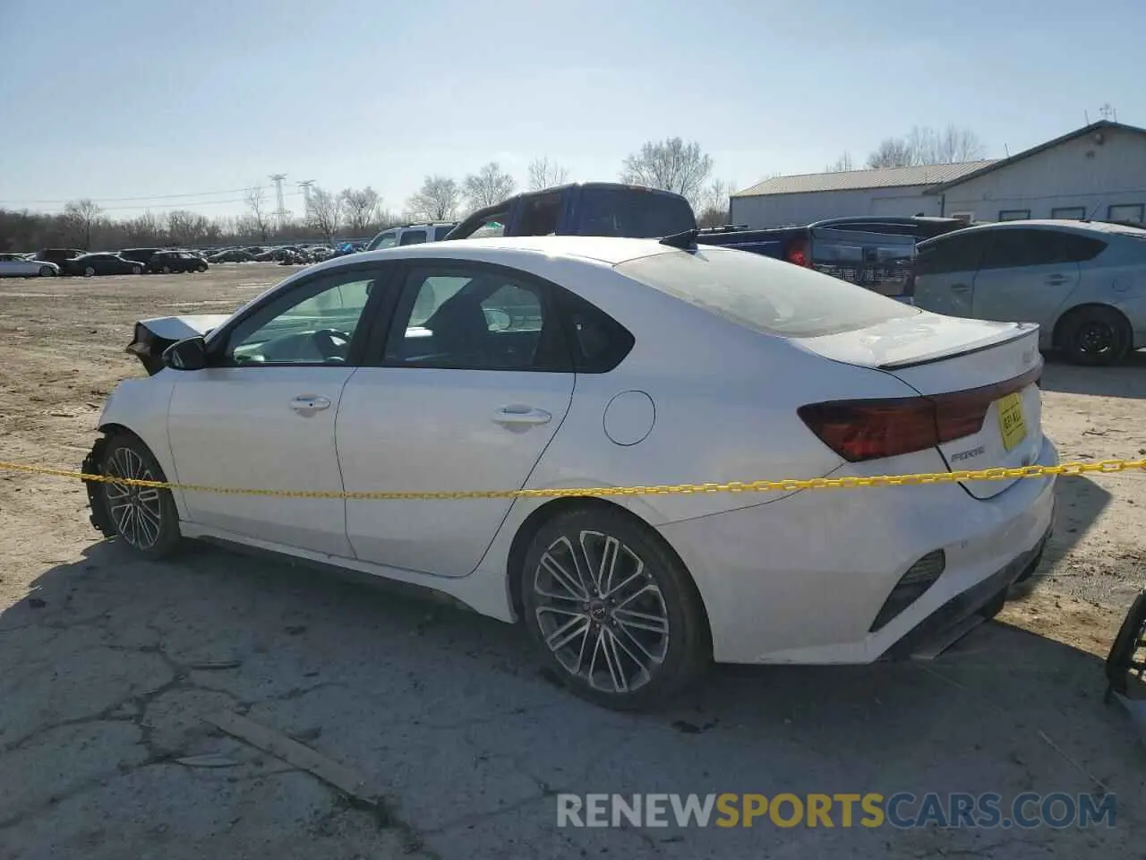 2 fotografías del automóvil dañado 3KPF44AC8NE488238 KIA FORTE 2022