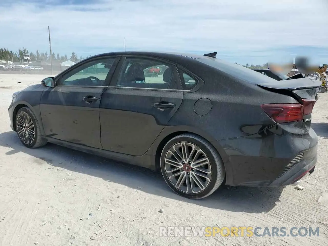 2 fotografías del automóvil dañado 3KPF44ACXNE466225 KIA FORTE 2022