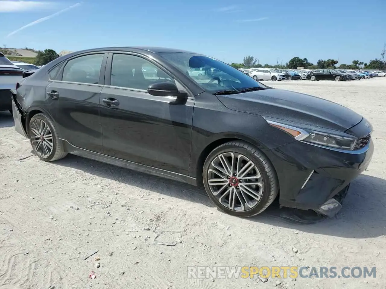 4 fotografías del automóvil dañado 3KPF44ACXNE466225 KIA FORTE 2022