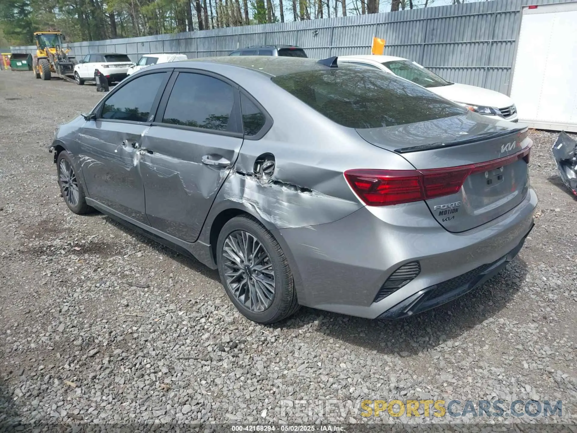 3 fotografías del automóvil dañado 3KPF54AD0NE490720 KIA FORTE 2022