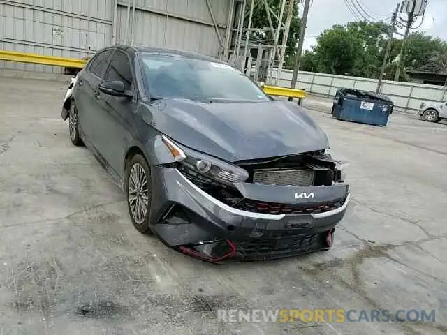 14 fotografías del automóvil dañado 3KPF54AD0NE497022 KIA FORTE 2022