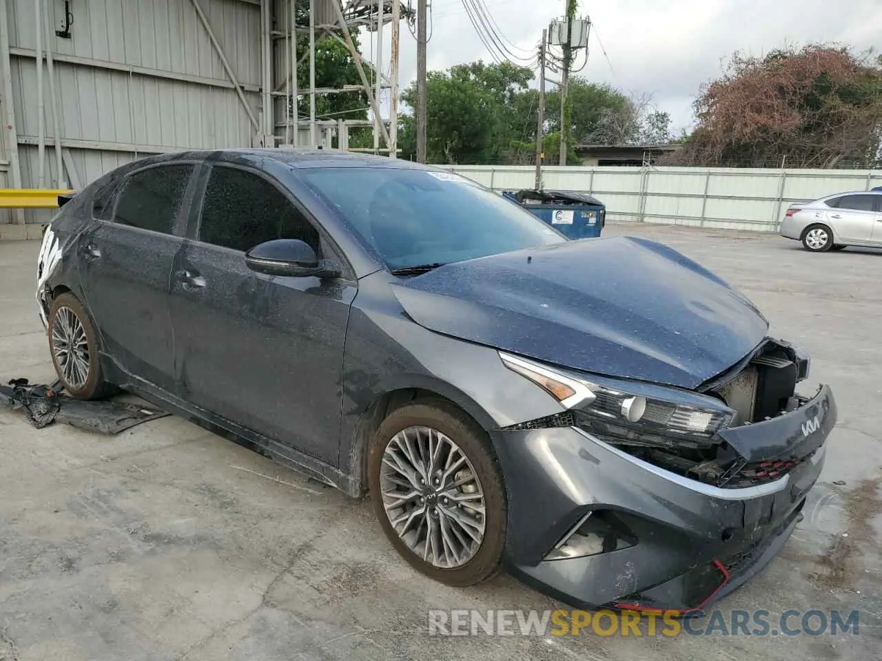 4 fotografías del automóvil dañado 3KPF54AD0NE497022 KIA FORTE 2022