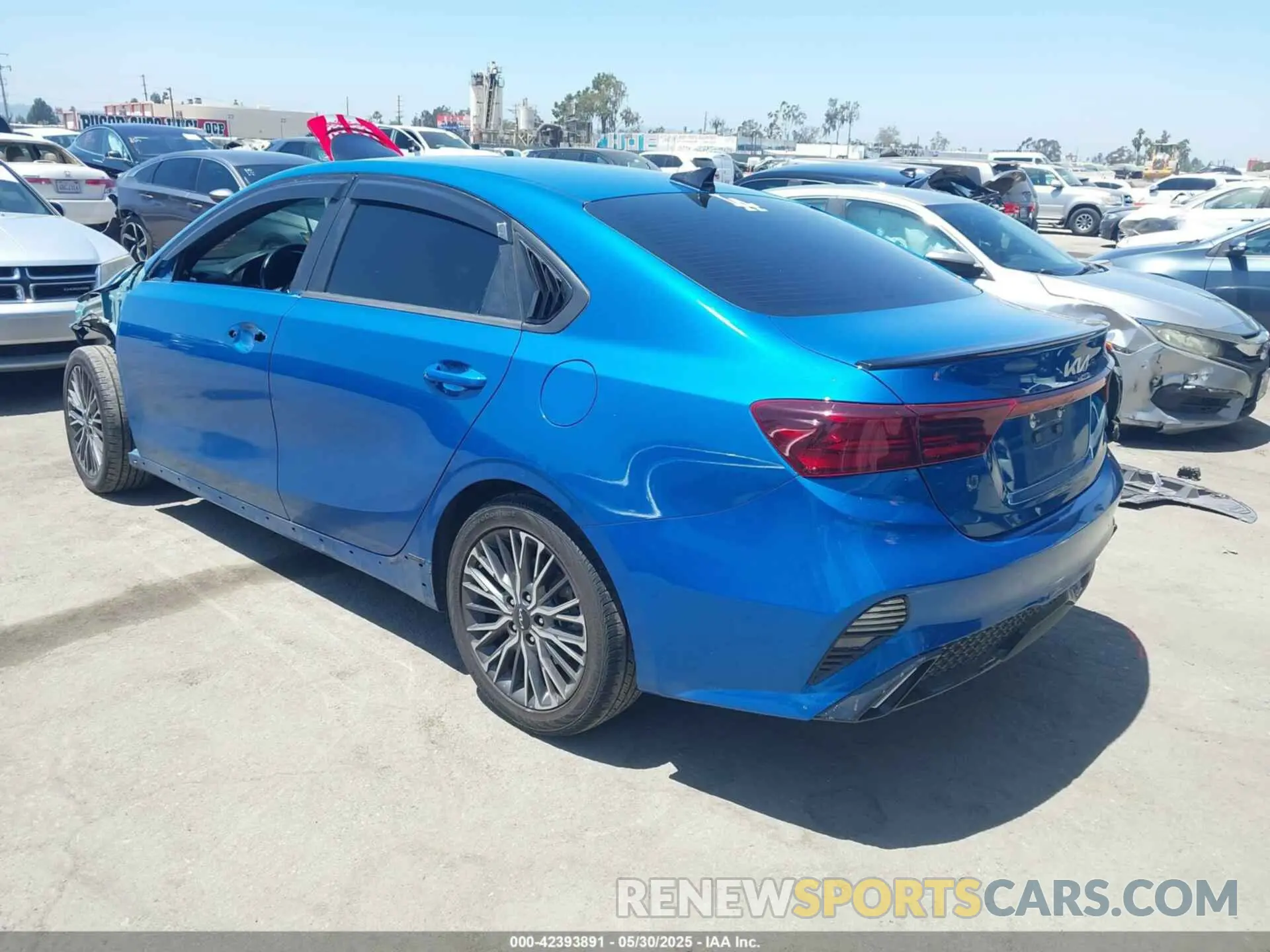 3 fotografías del automóvil dañado 3KPF54AD1NE431093 KIA FORTE 2022