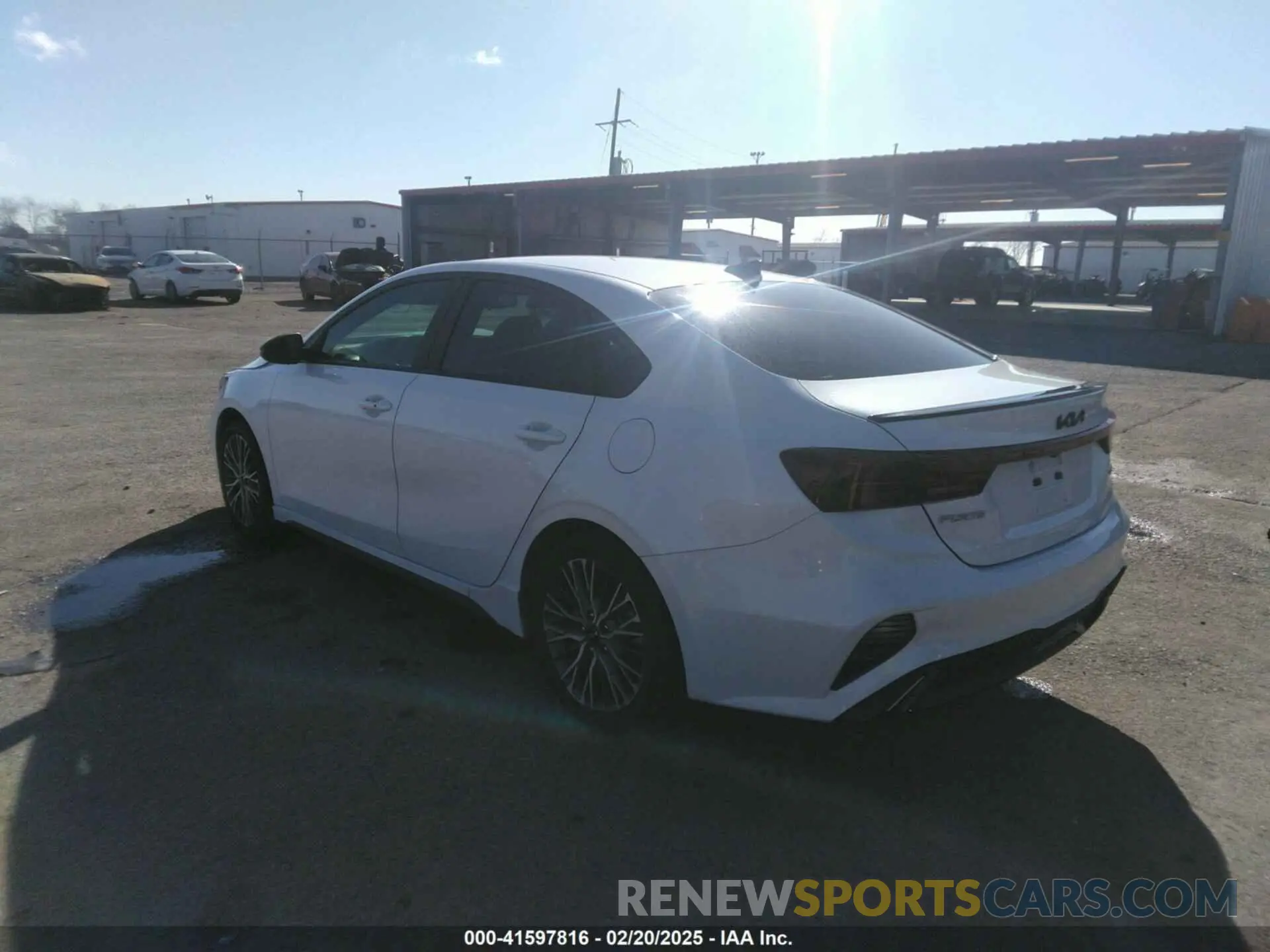 3 fotografías del automóvil dañado 3KPF54AD4NE452598 KIA FORTE 2022